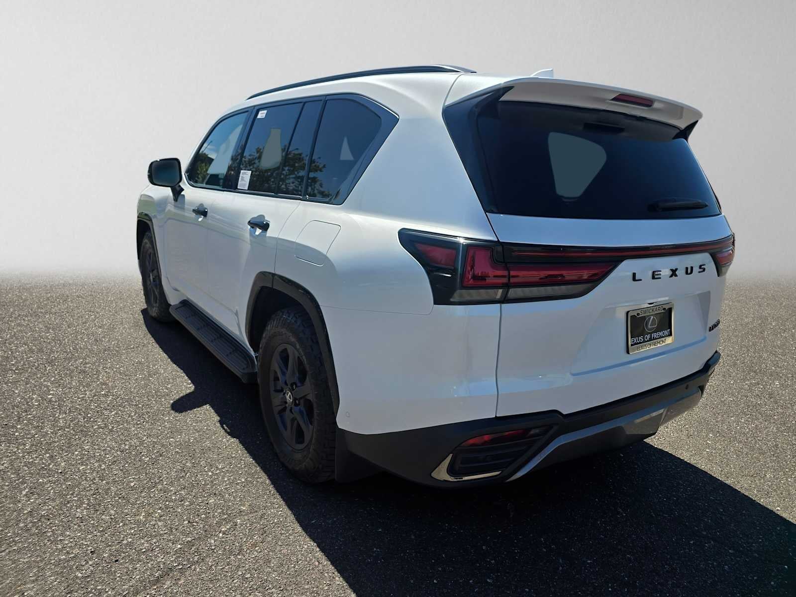 2026 Lexus LX 700h OVERTRAIL