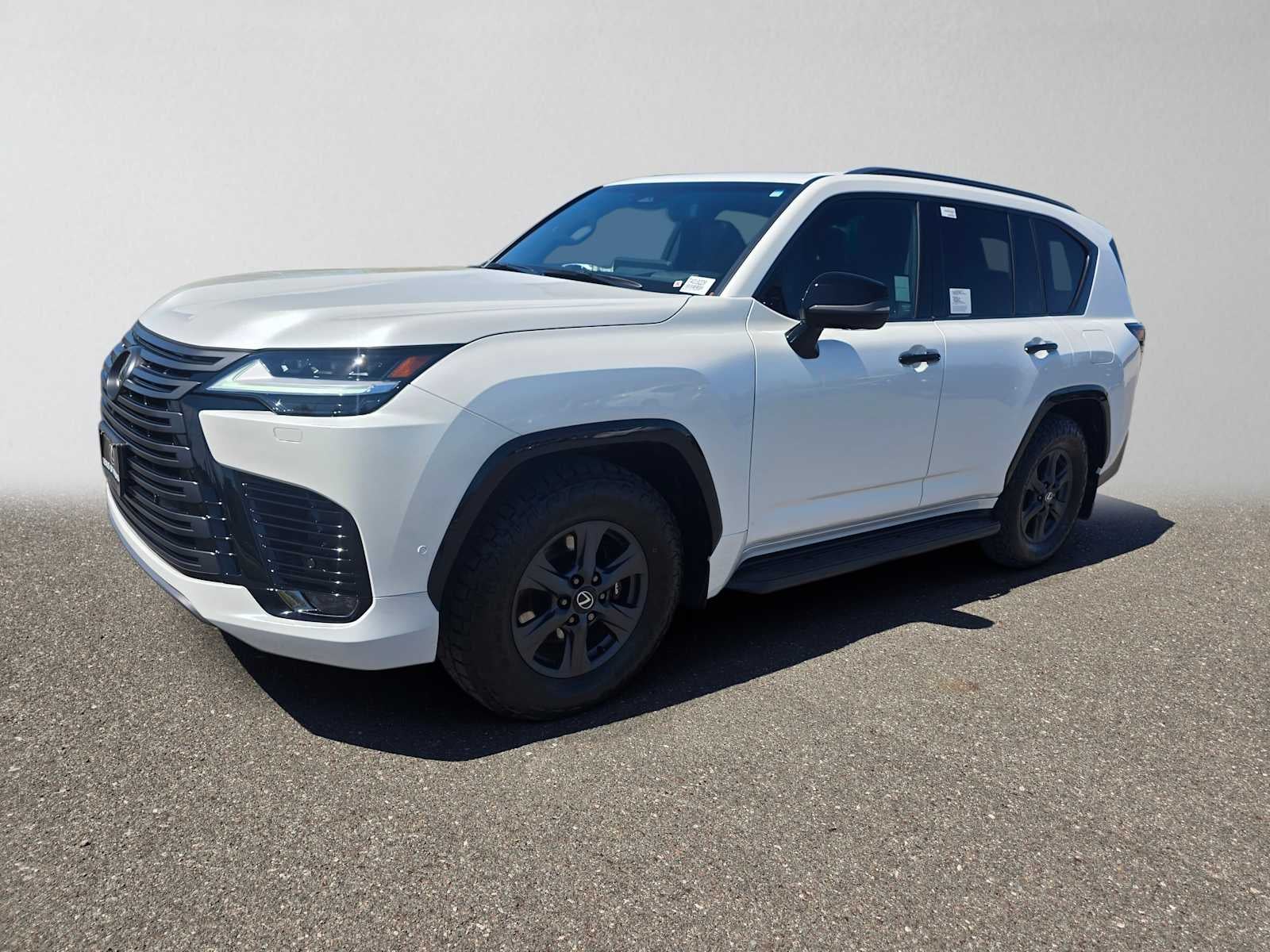 2026 Lexus LX 700h OVERTRAIL