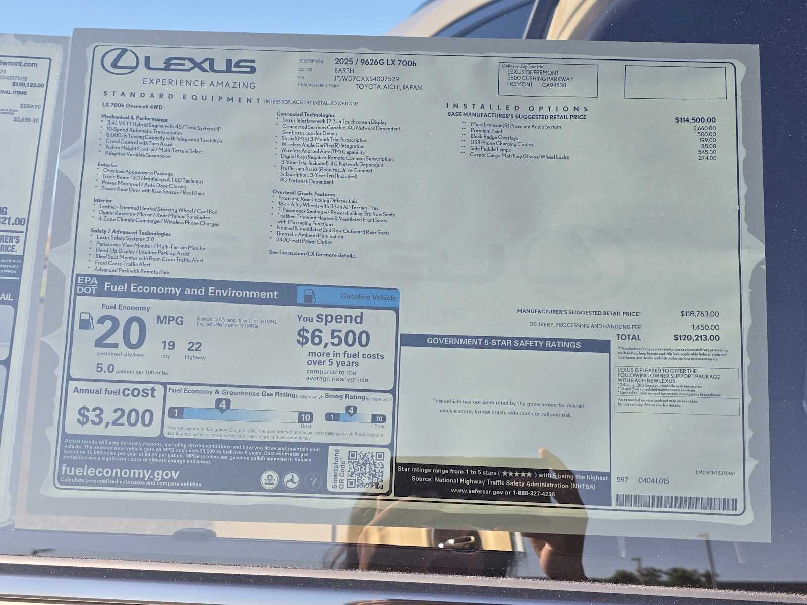 2025 Lexus LX Overtrail