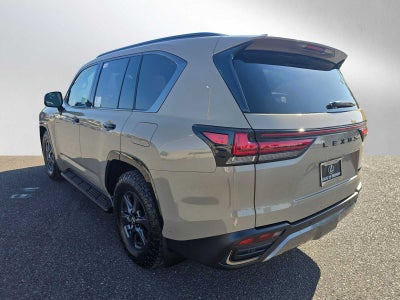 2025 Lexus LX Overtrail