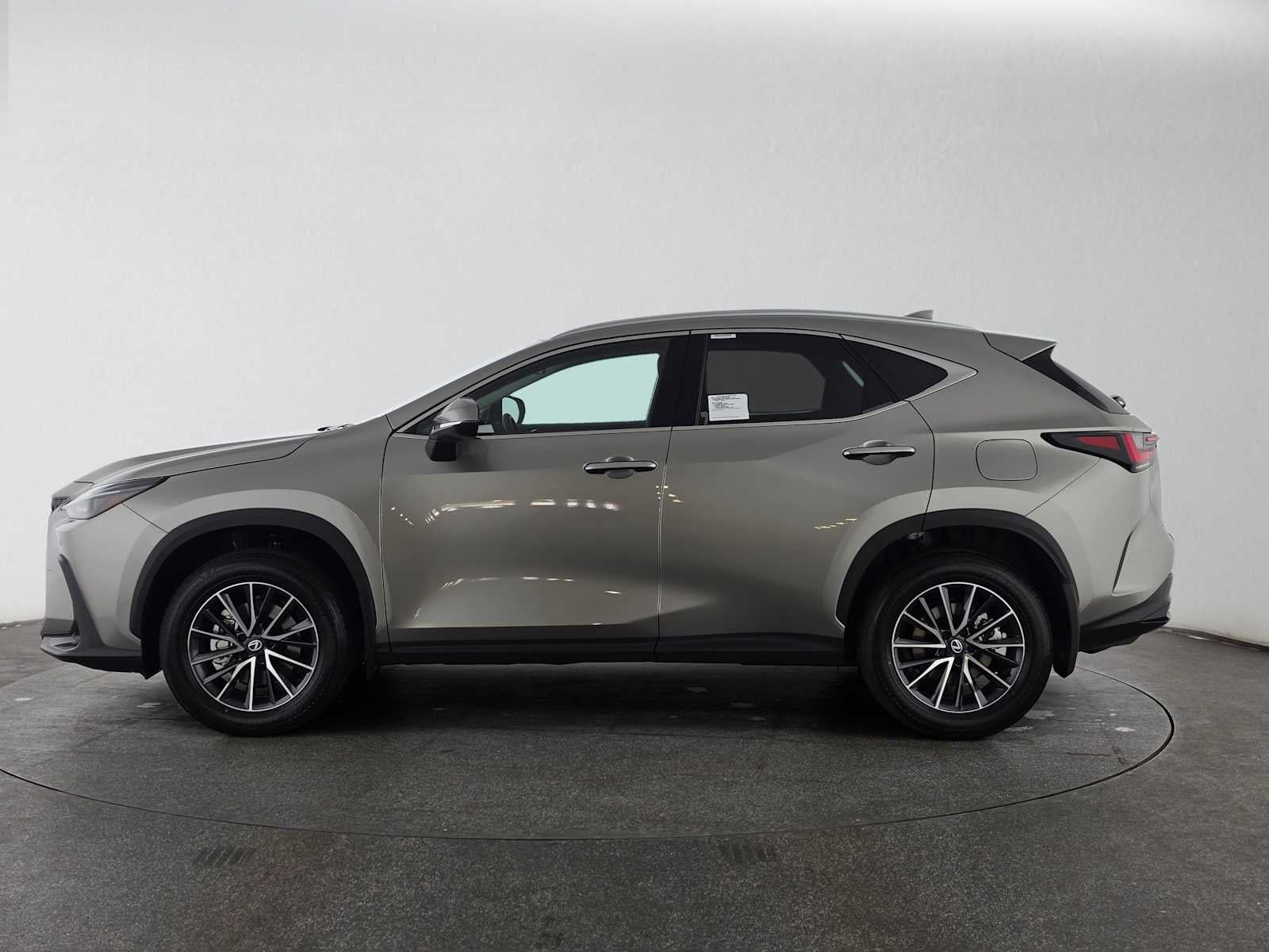 2026 Lexus NX 350 PREMIUM
