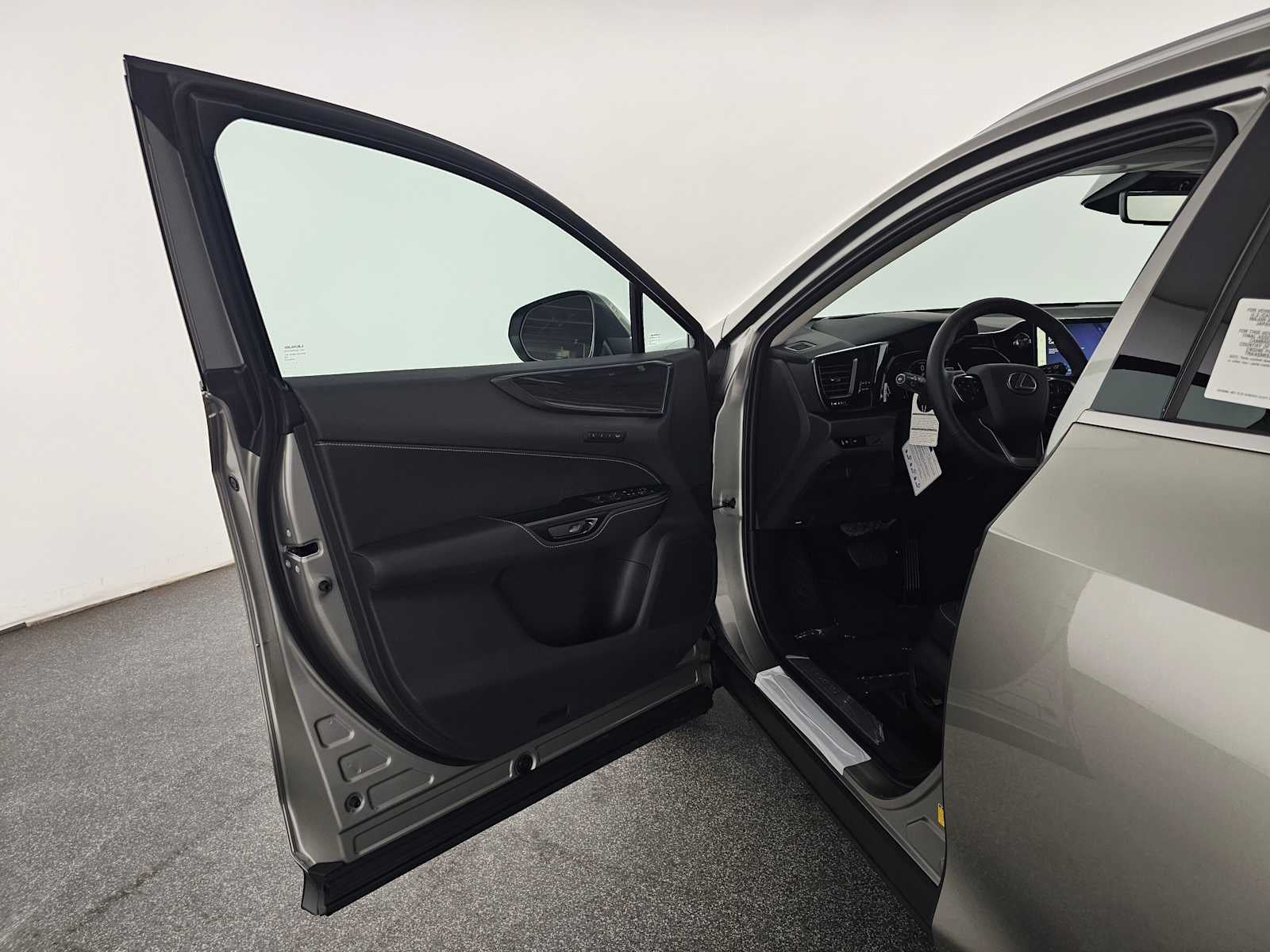 2026 Lexus NX 350h PREMIUM