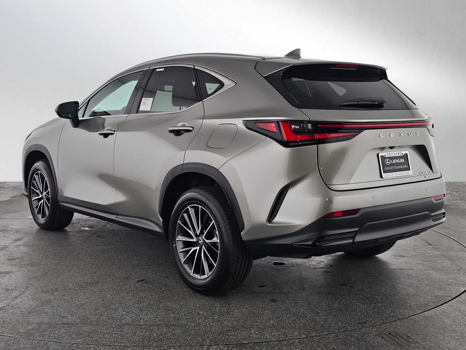 2026 Lexus NX 350h PREMIUM
