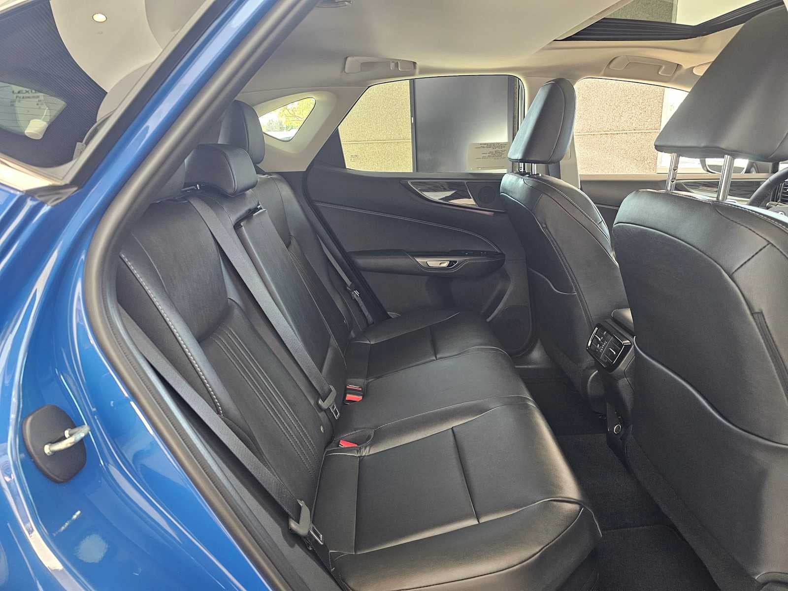 2026 Lexus NX 350h PREMIUM