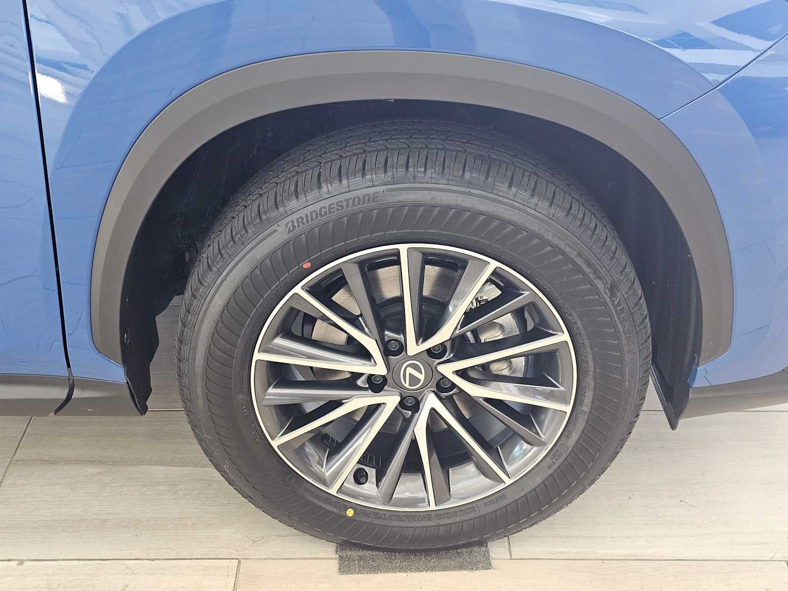 2026 Lexus NX 350h PREMIUM