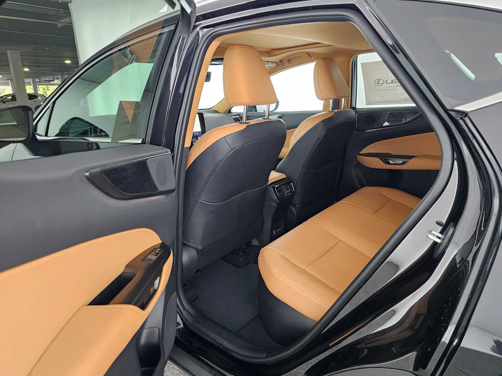 2026 Lexus NX 350h Premium