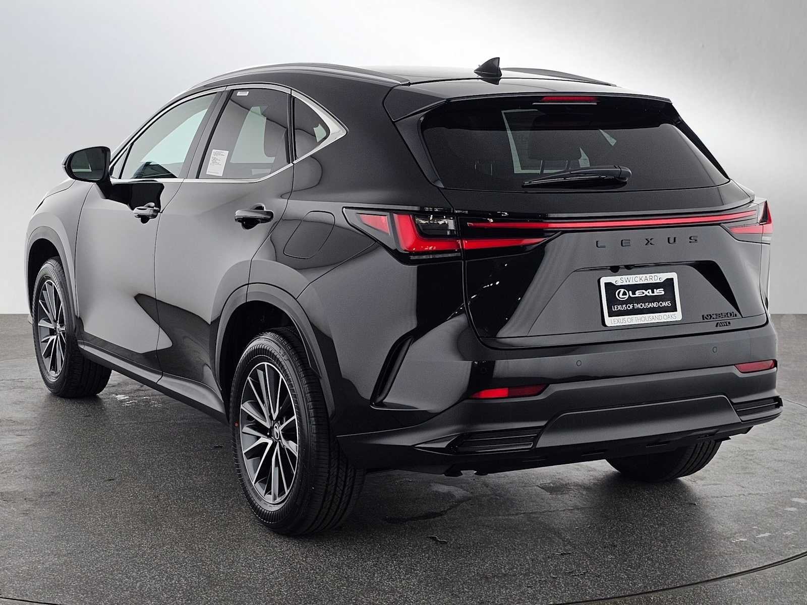 2026 Lexus NX 350h Premium