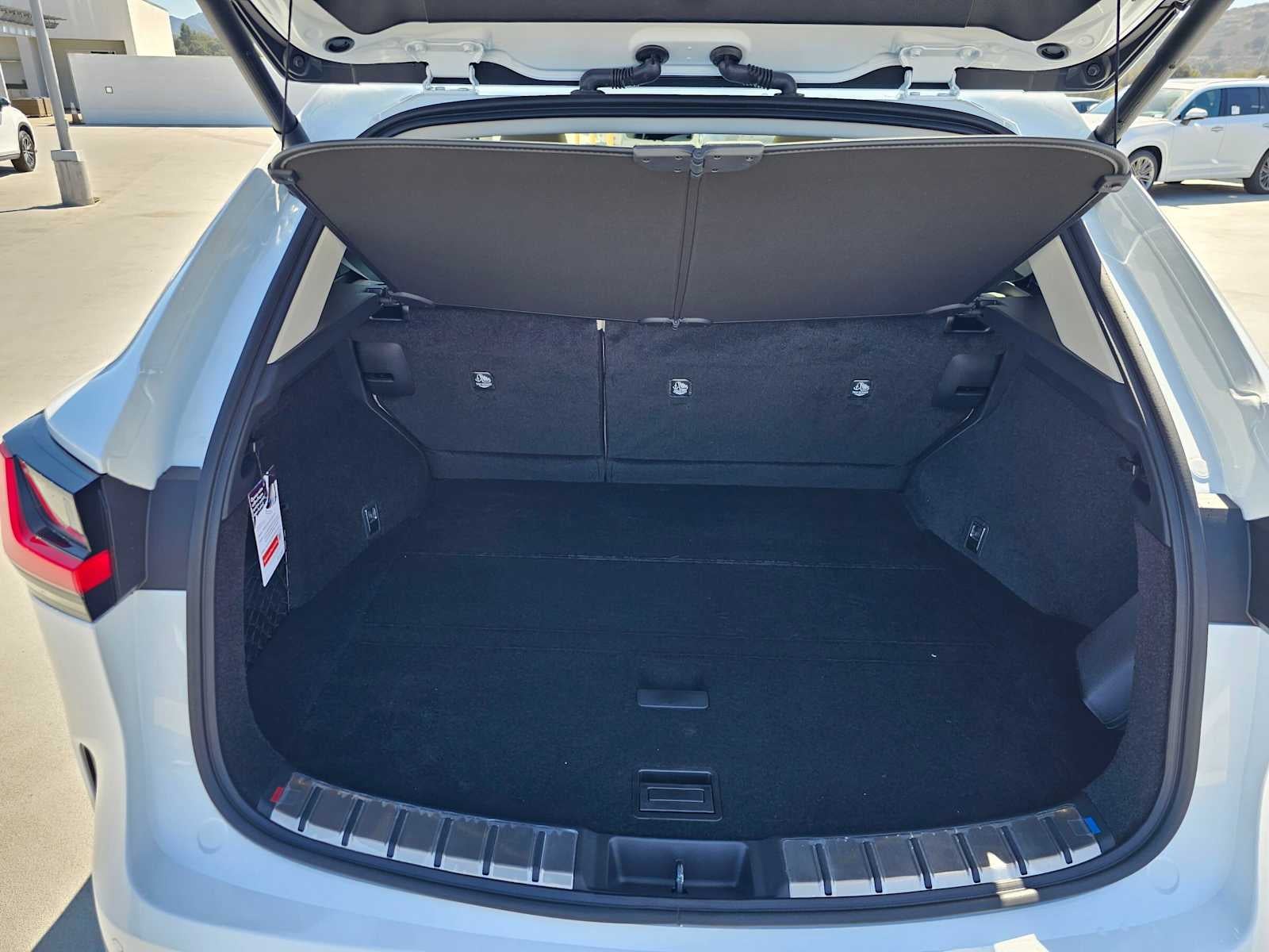 2026 Lexus NX 350h LUXURY AWD
