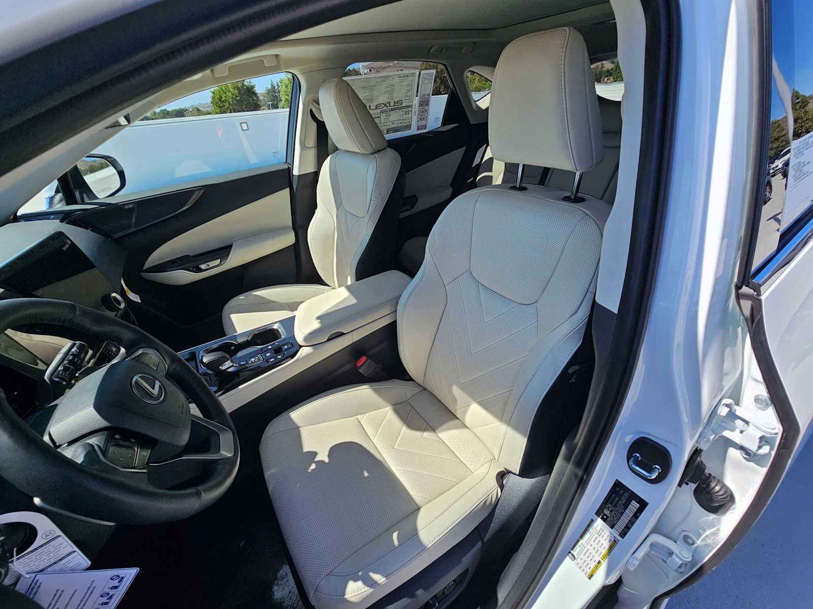 2026 Lexus NX 350h LUXURY AWD