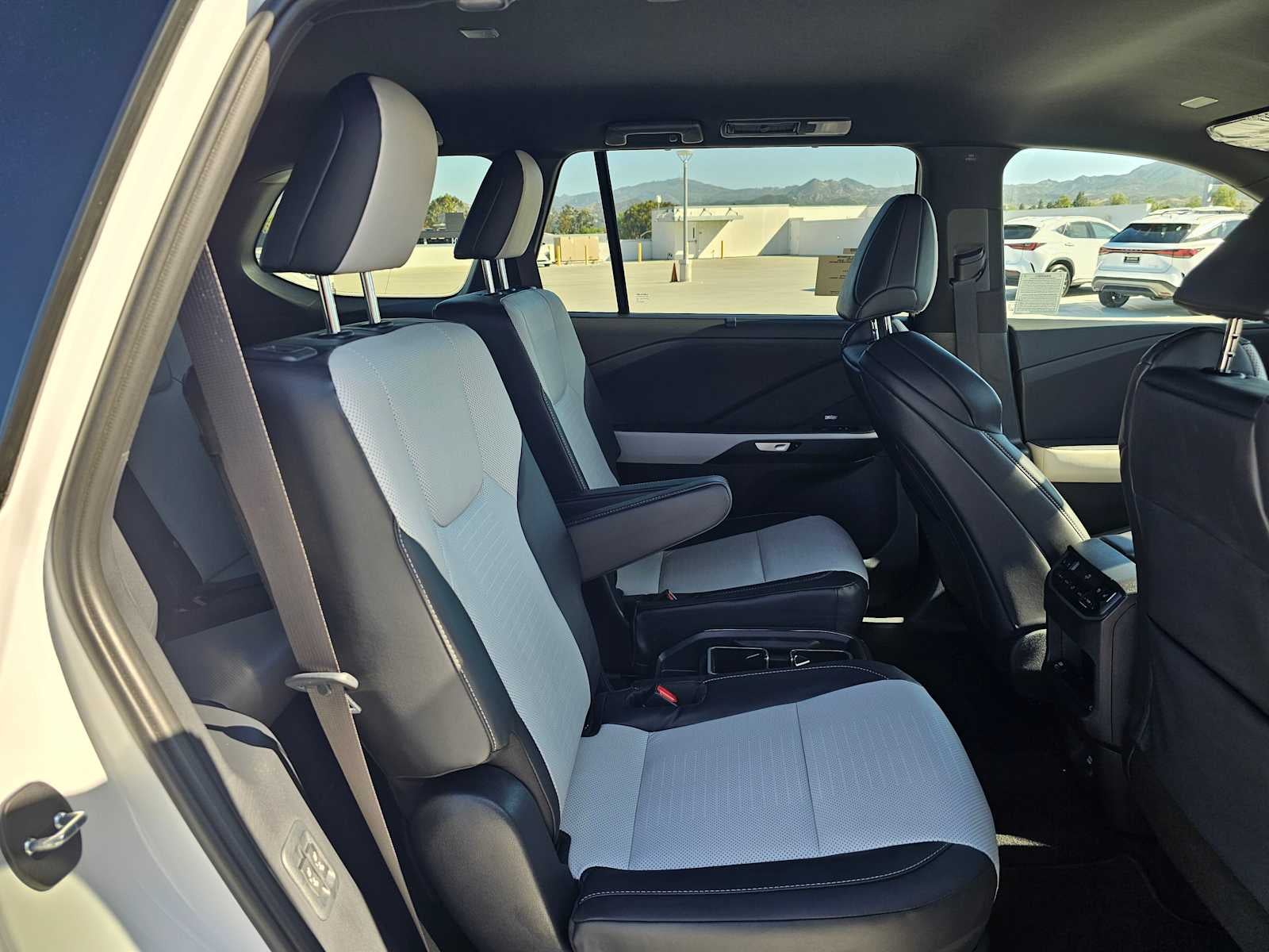 2026 Lexus TX 500h F SPORT PERFORMANCE PREMIUM AWD