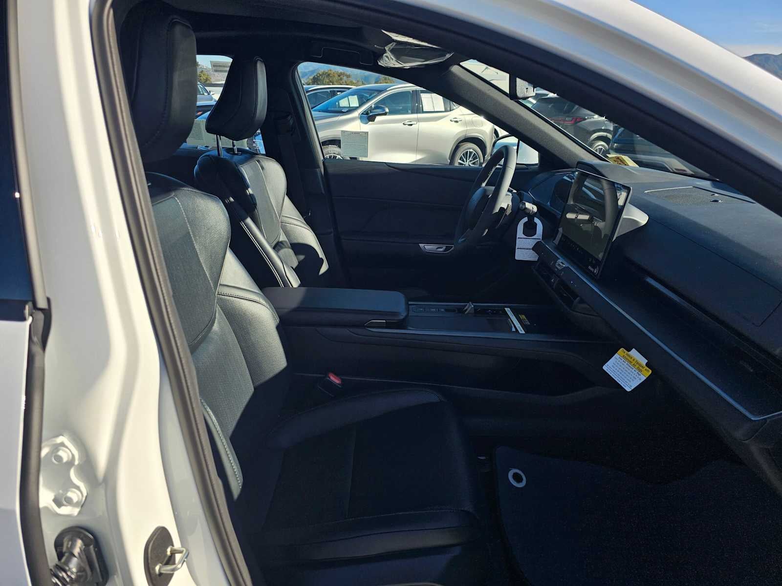 2026 Lexus ES 350e PREMIUM