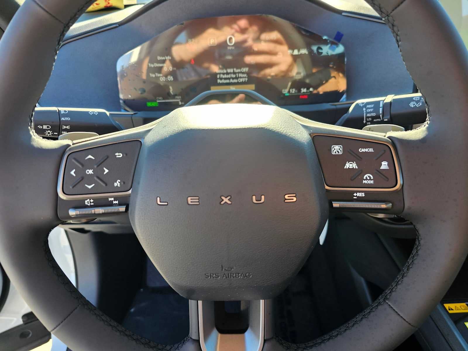 2026 Lexus ES 350e PREMIUM