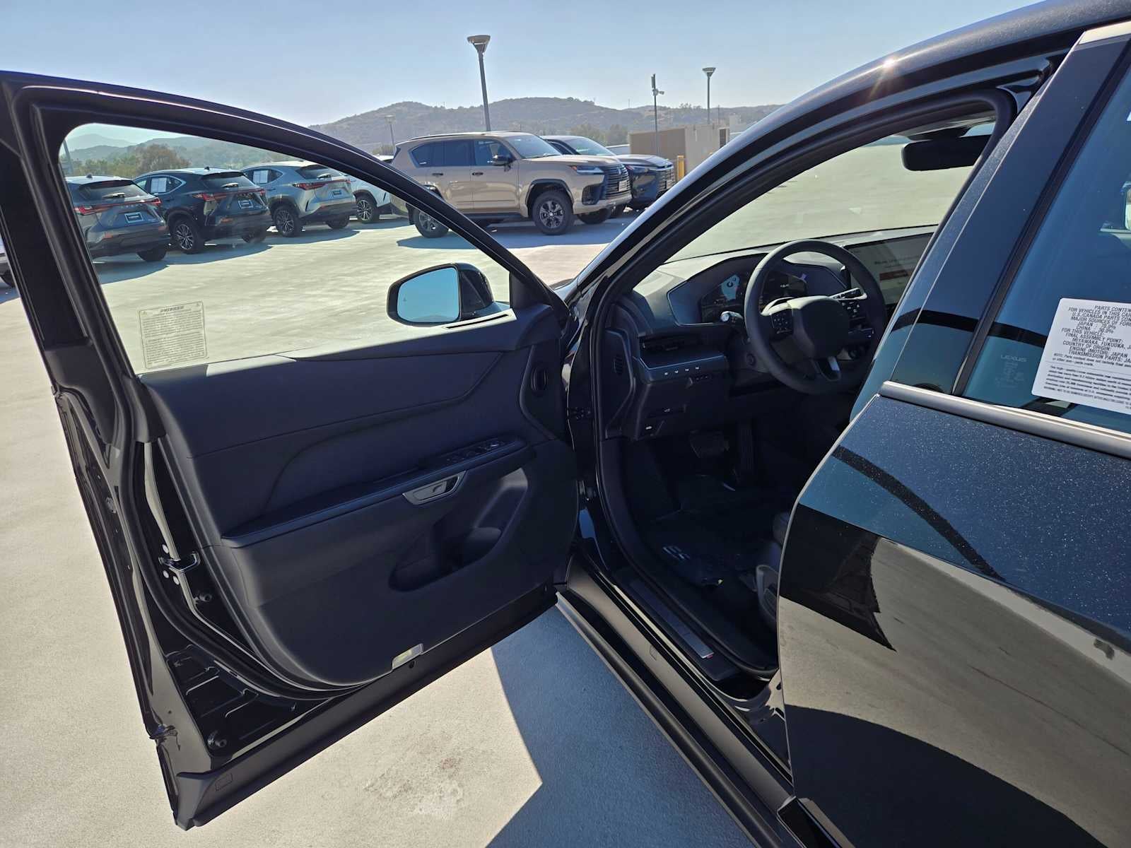 2026 Lexus ES 350e PREMIUM