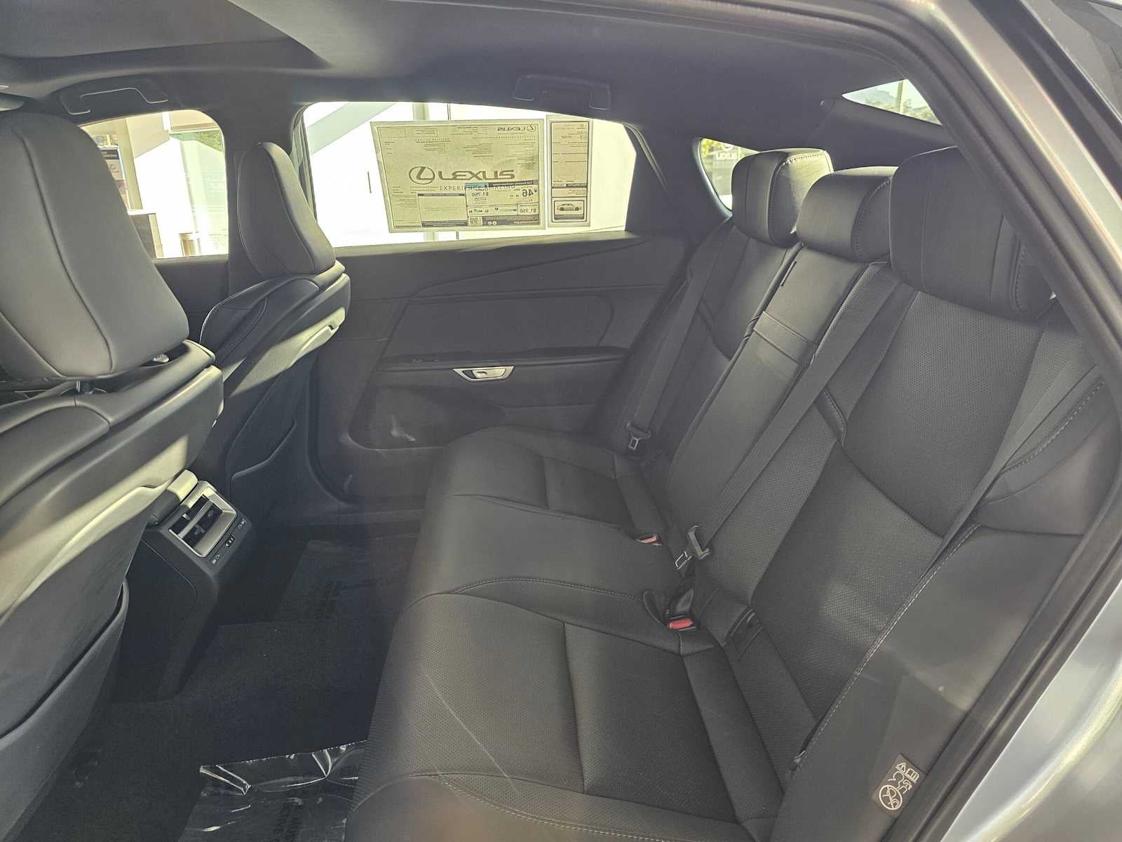 2026 Lexus ES 350h PREMIUM