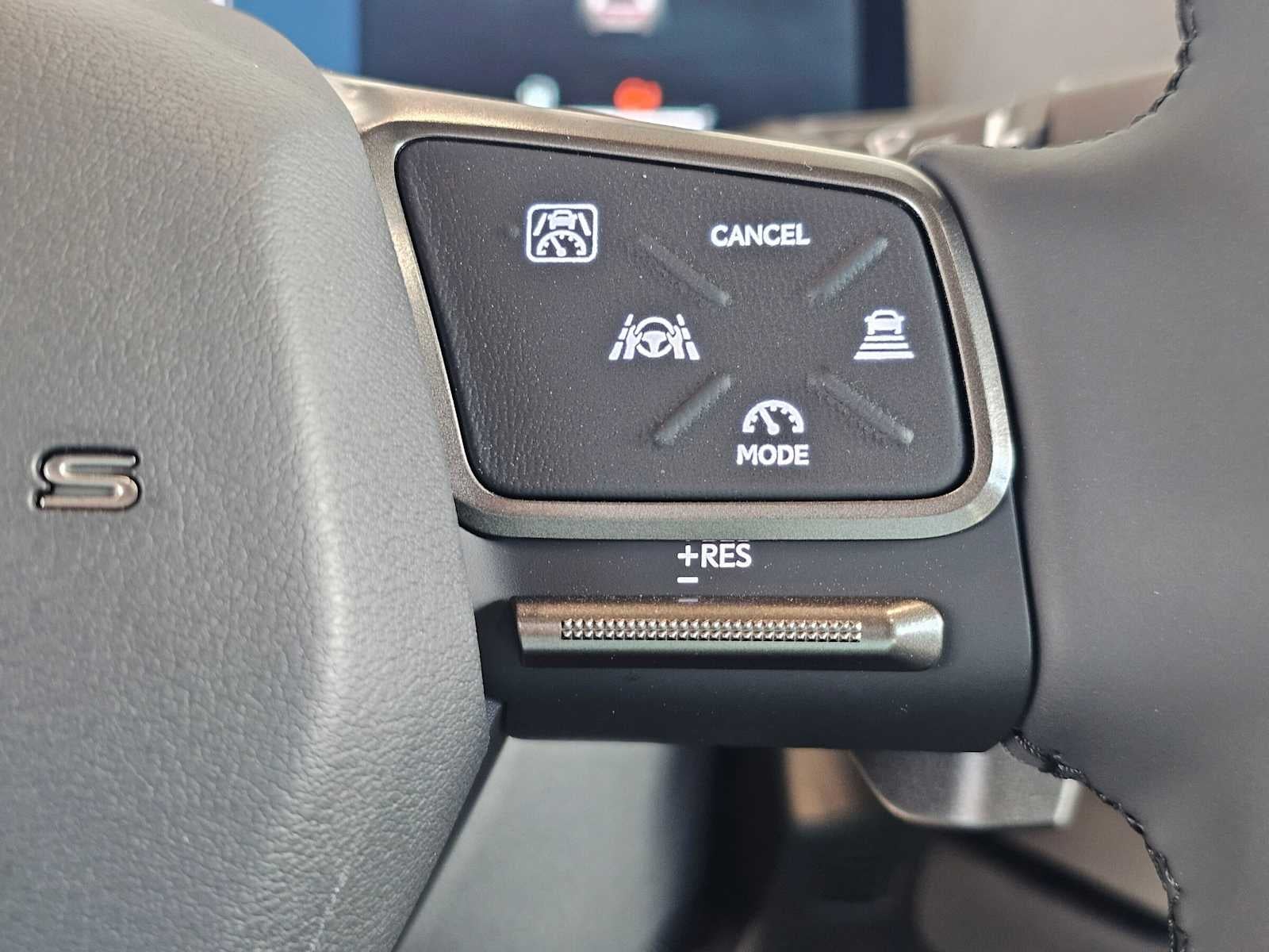 2026 Lexus ES 350h PREMIUM