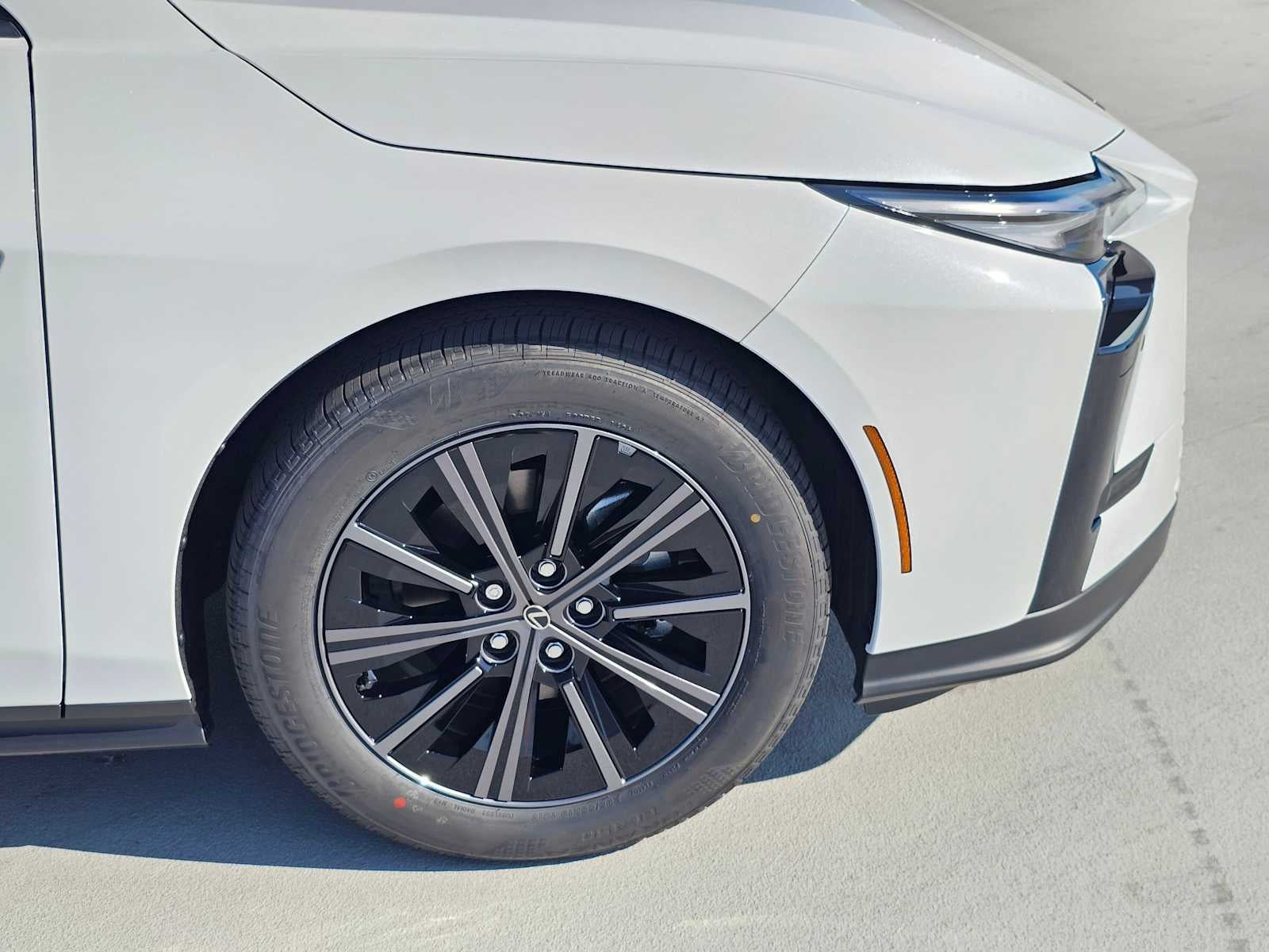 2026 Lexus ES 350h PREMIUM