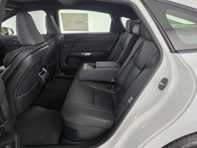 2026 Lexus ES 350h Premium+