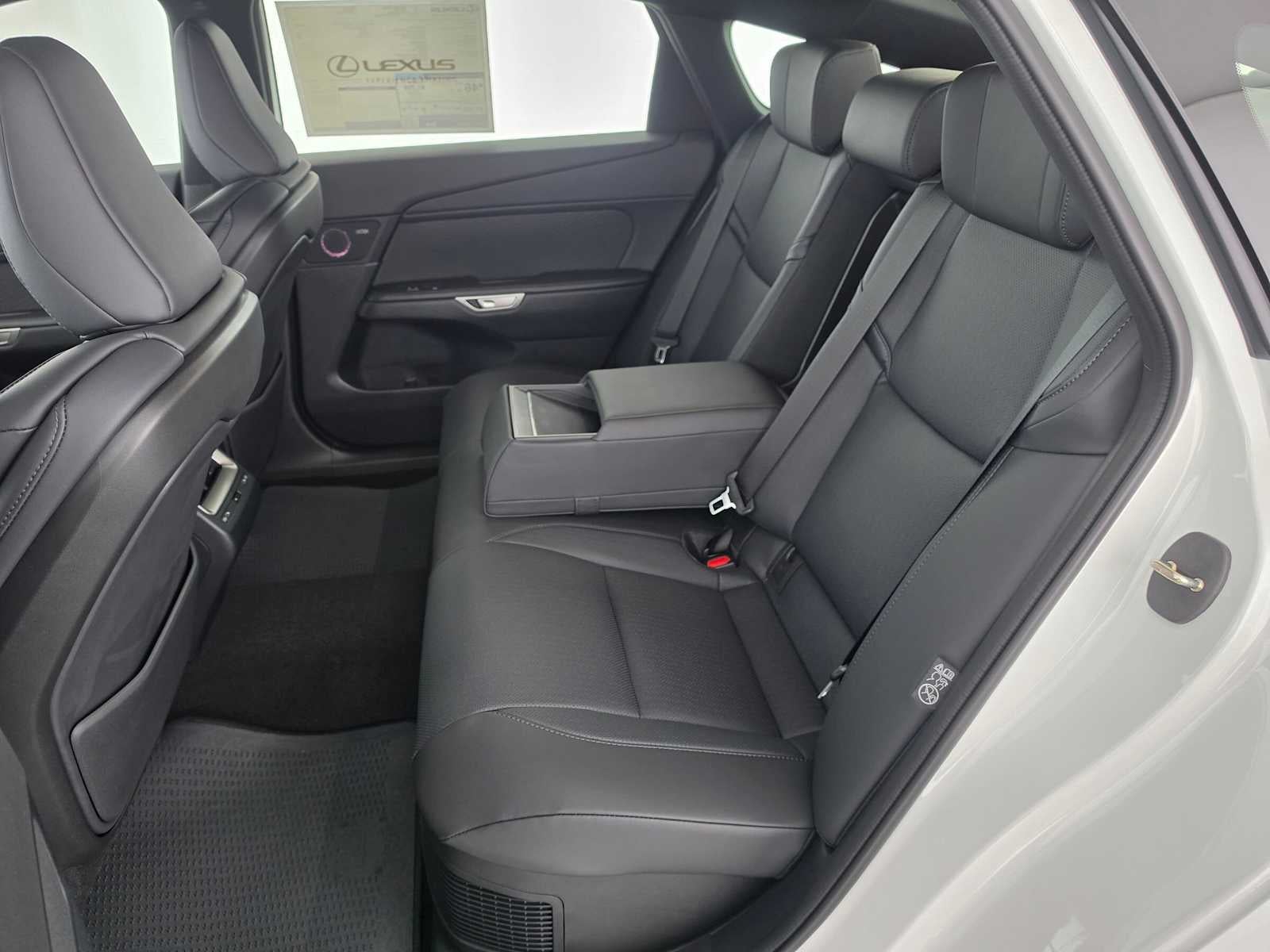 2026 Lexus ES 350h Premium+