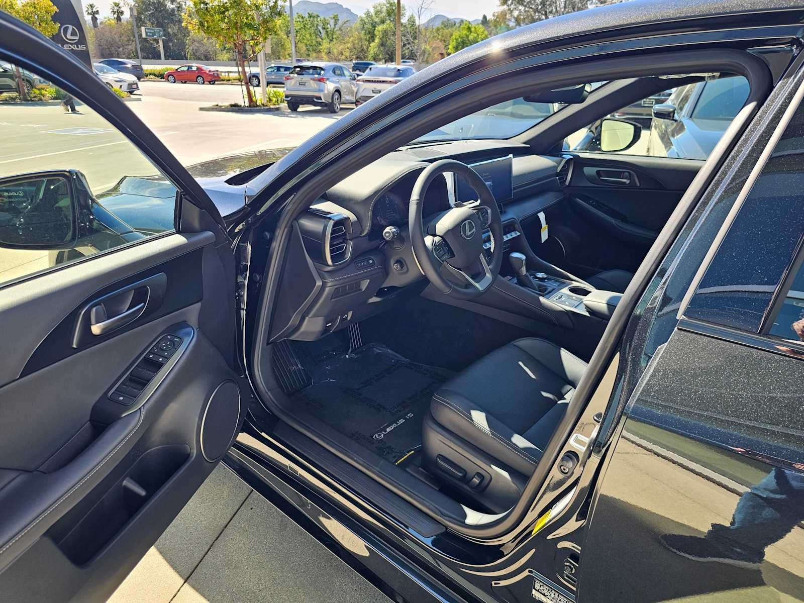 2026 Lexus IS 350 F SPORT Design