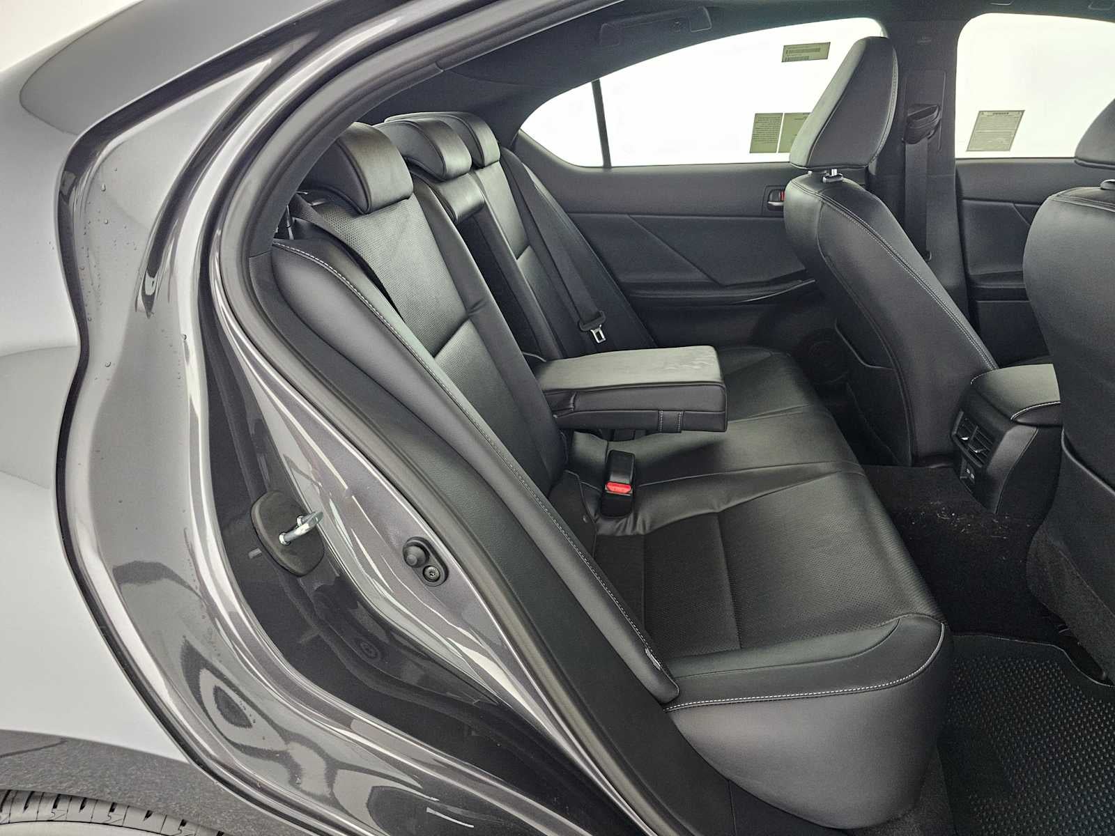 2026 Lexus IS 350 F SPORT DESIGN