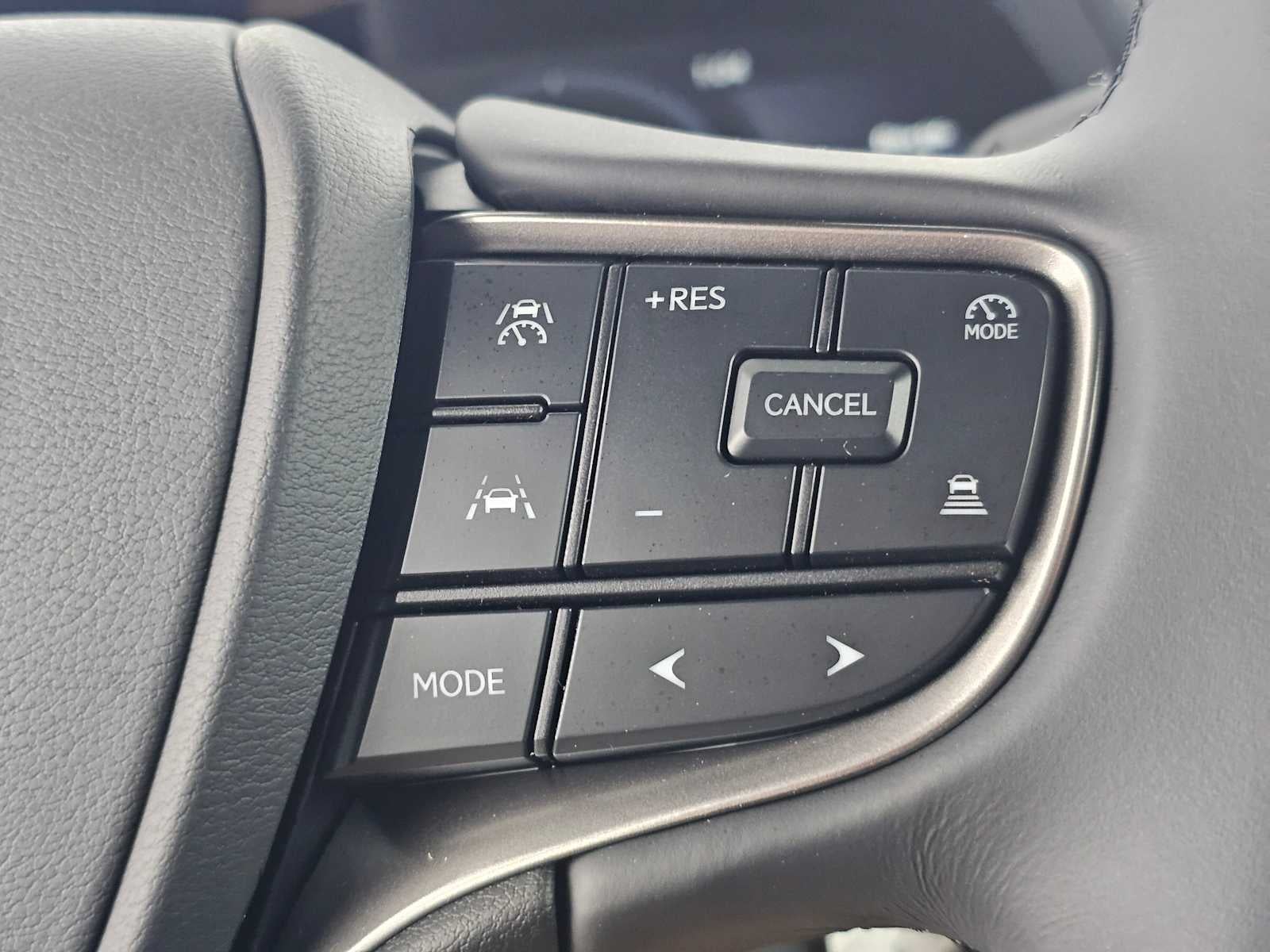 2026 Lexus UX 300h F SPORT DESIGN AWD
