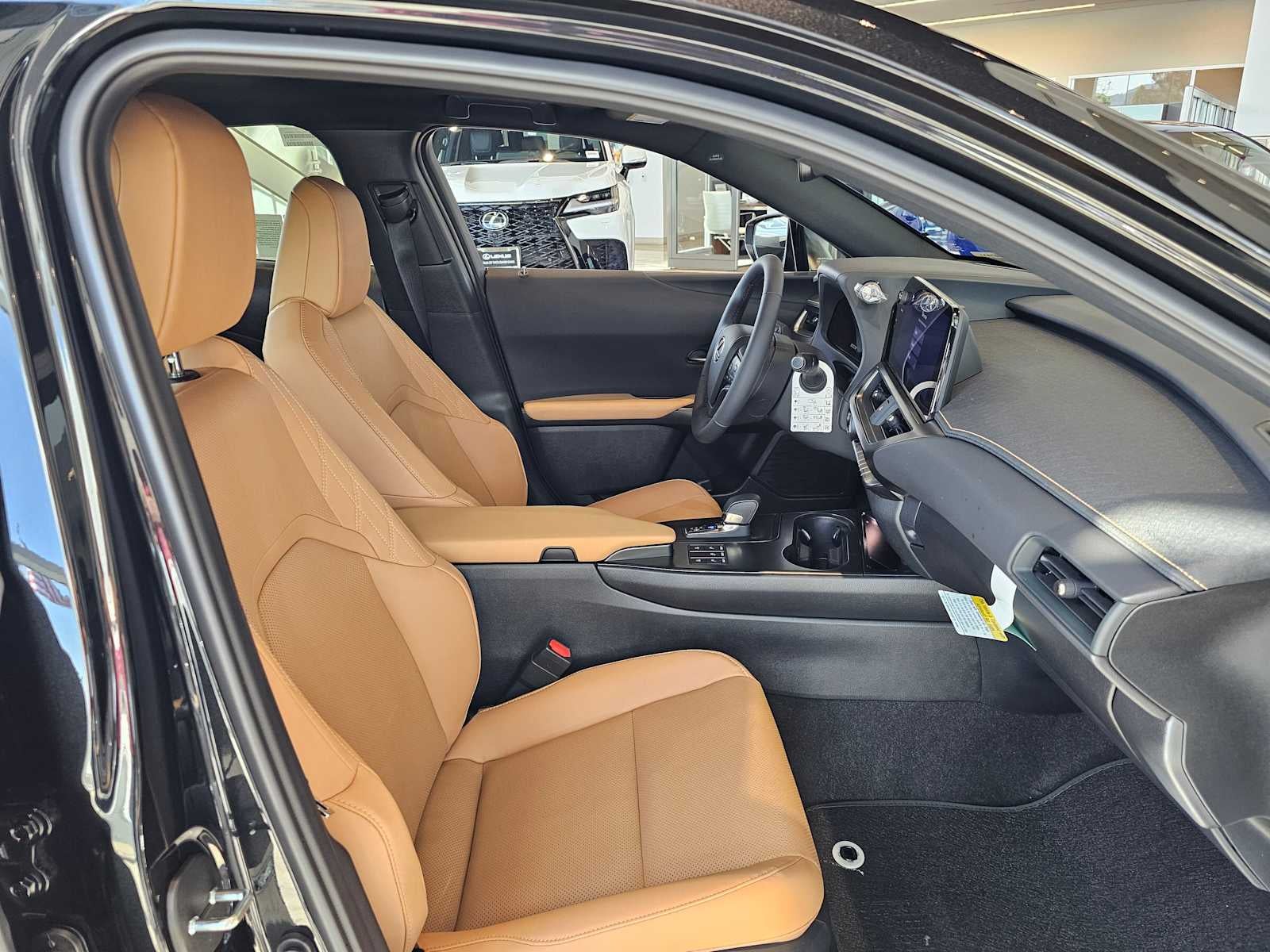 2026 Lexus UX 300h PREMIUM