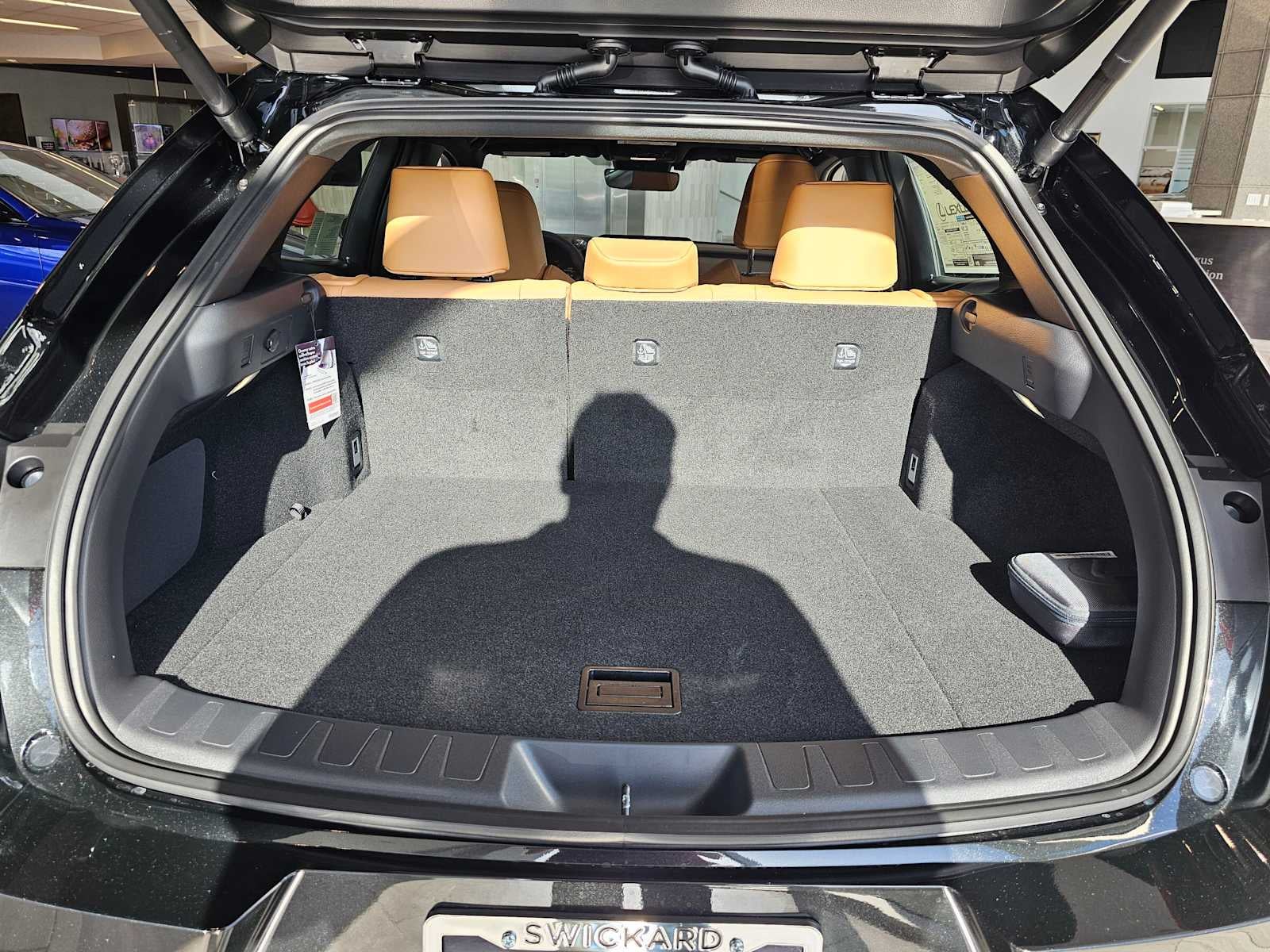 2026 Lexus UX 300h PREMIUM