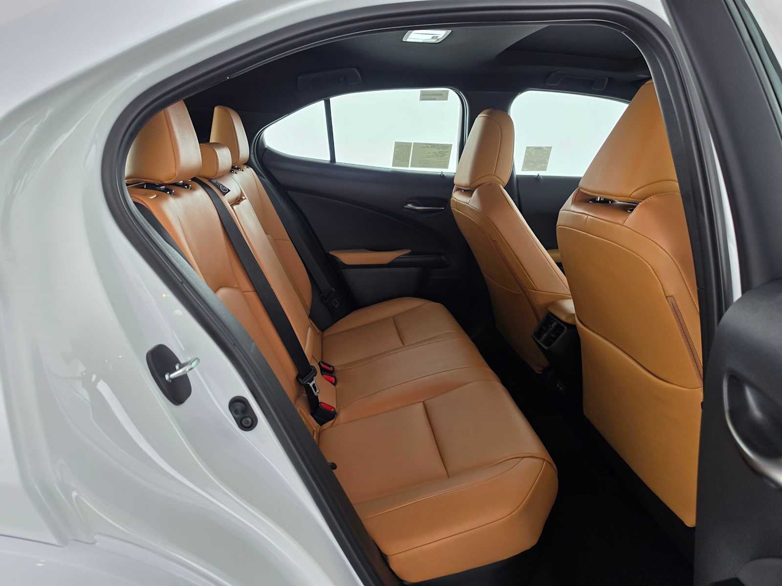 2026 Lexus UX 300h PREMIUM