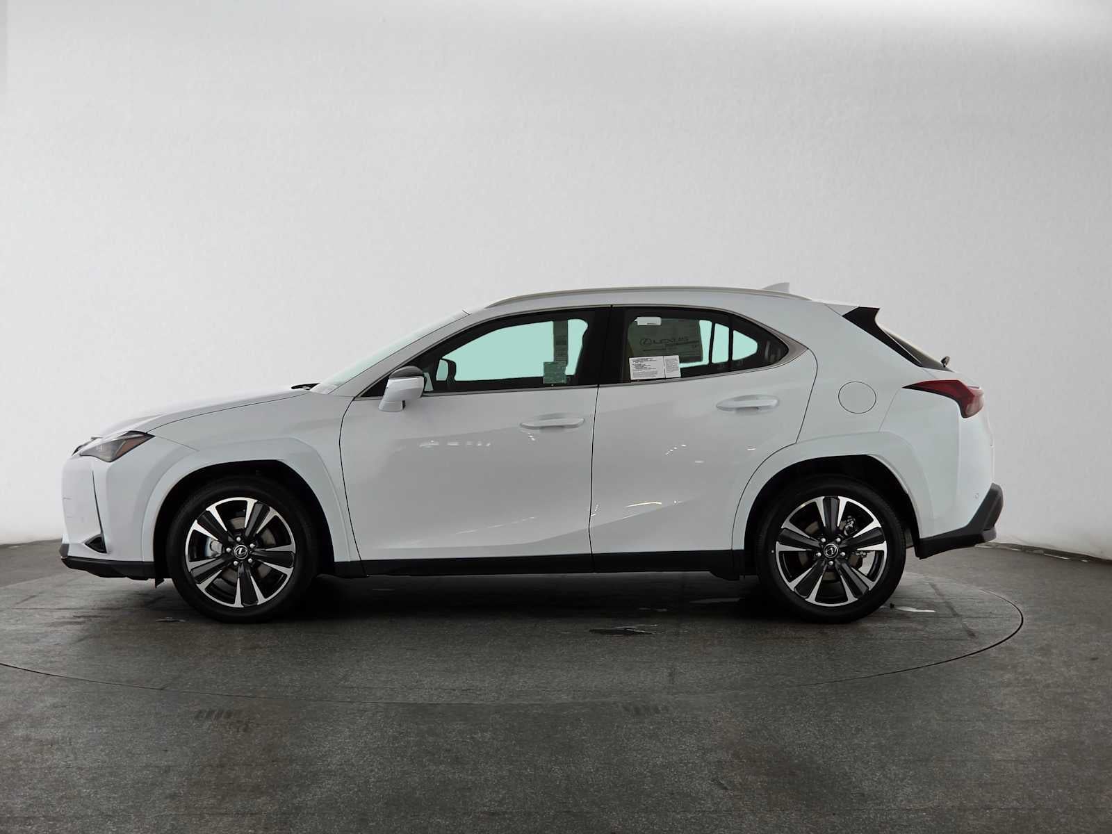 2026 Lexus UX 300h PREMIUM