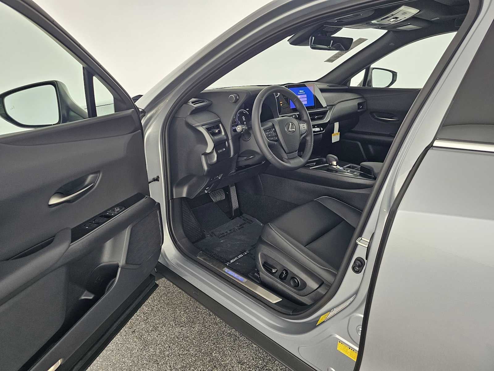 2026 Lexus UX 300h UX 300h