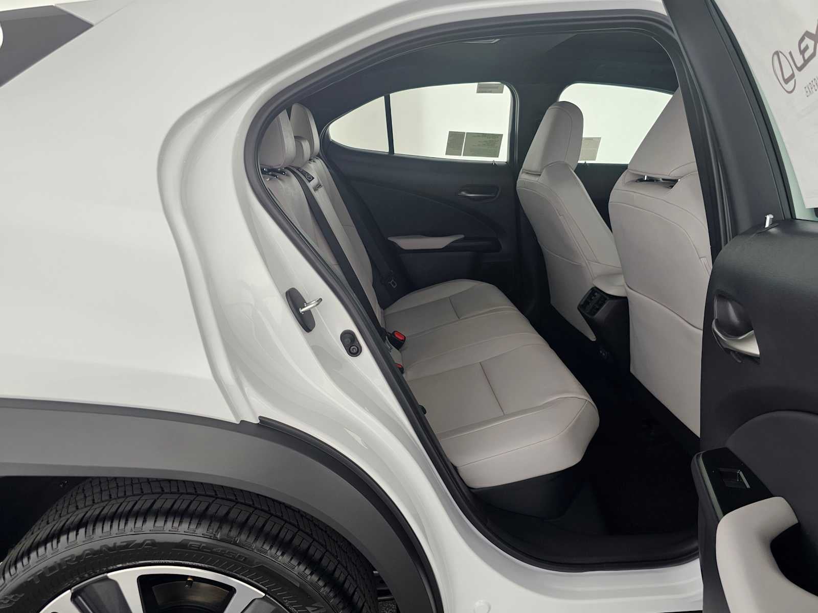 2026 Lexus UX 300h UX 300h