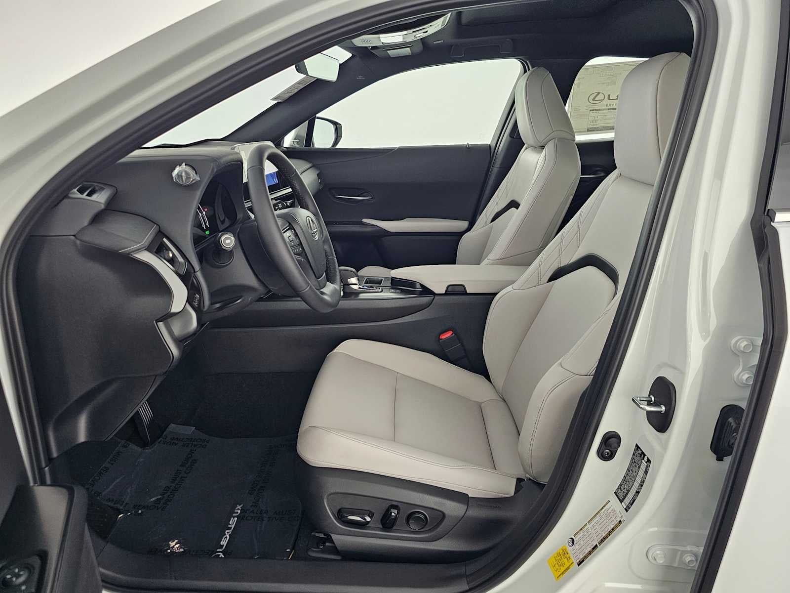 2026 Lexus UX 300h UX 300h