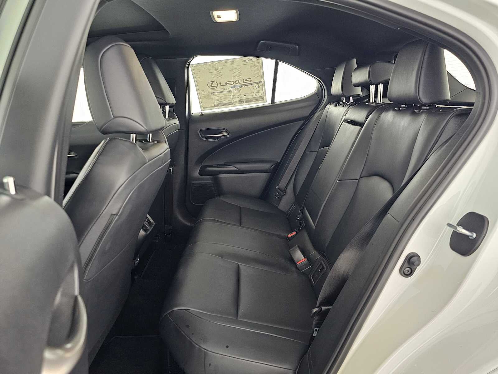 2026 Lexus UX 300h PREMIUM