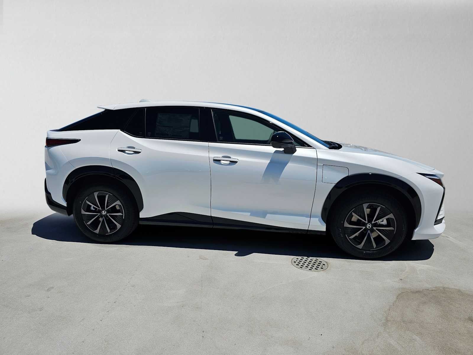 2026 Lexus RZ 350e PREMIUM
