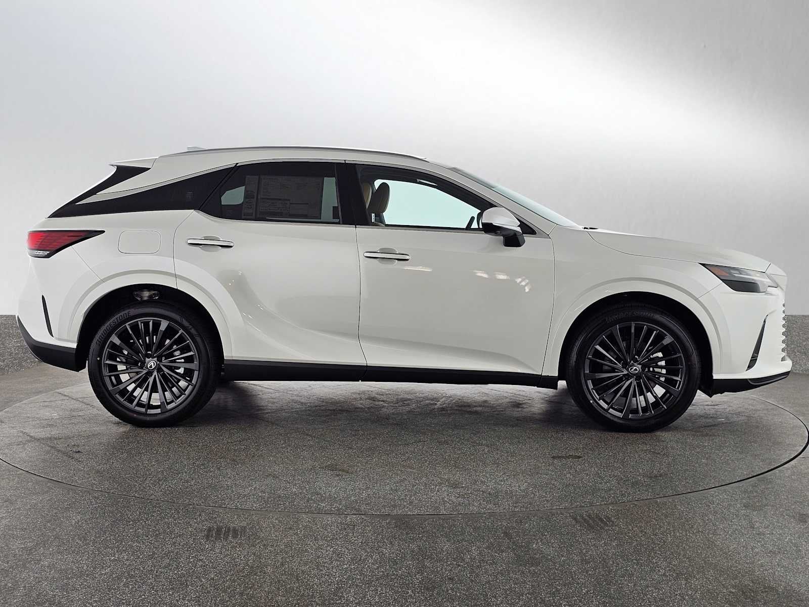 2026 Lexus RX 450h PLUS PREMIUM AWD