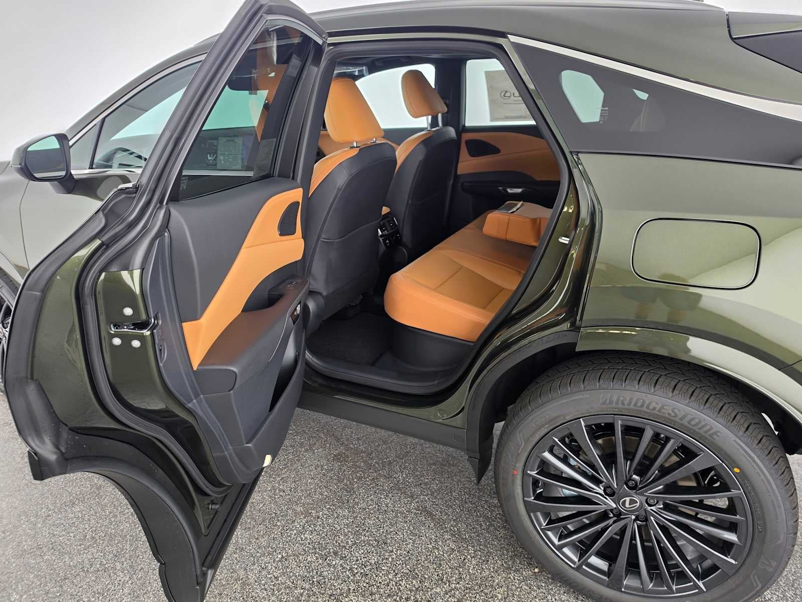 2026 Lexus RX 450h PLUS PREMIUM AWD