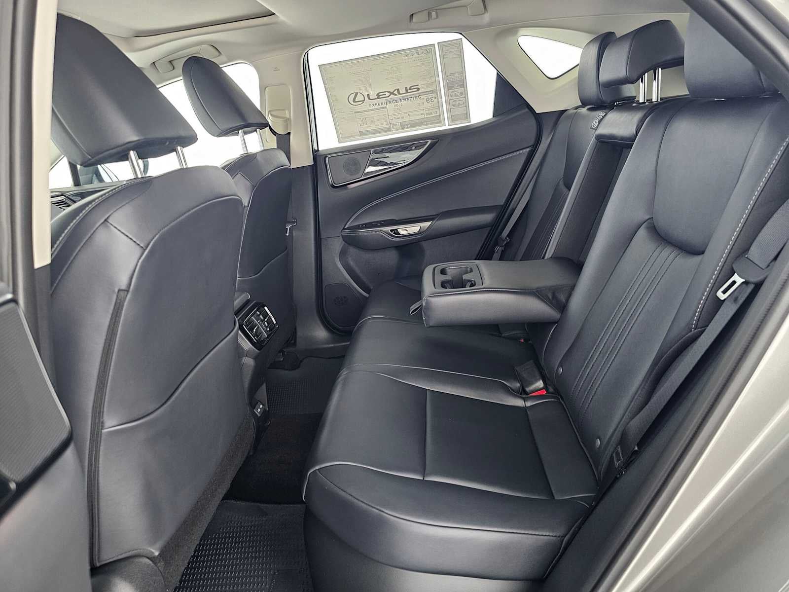 2026 Lexus NX 350h PREMIUM