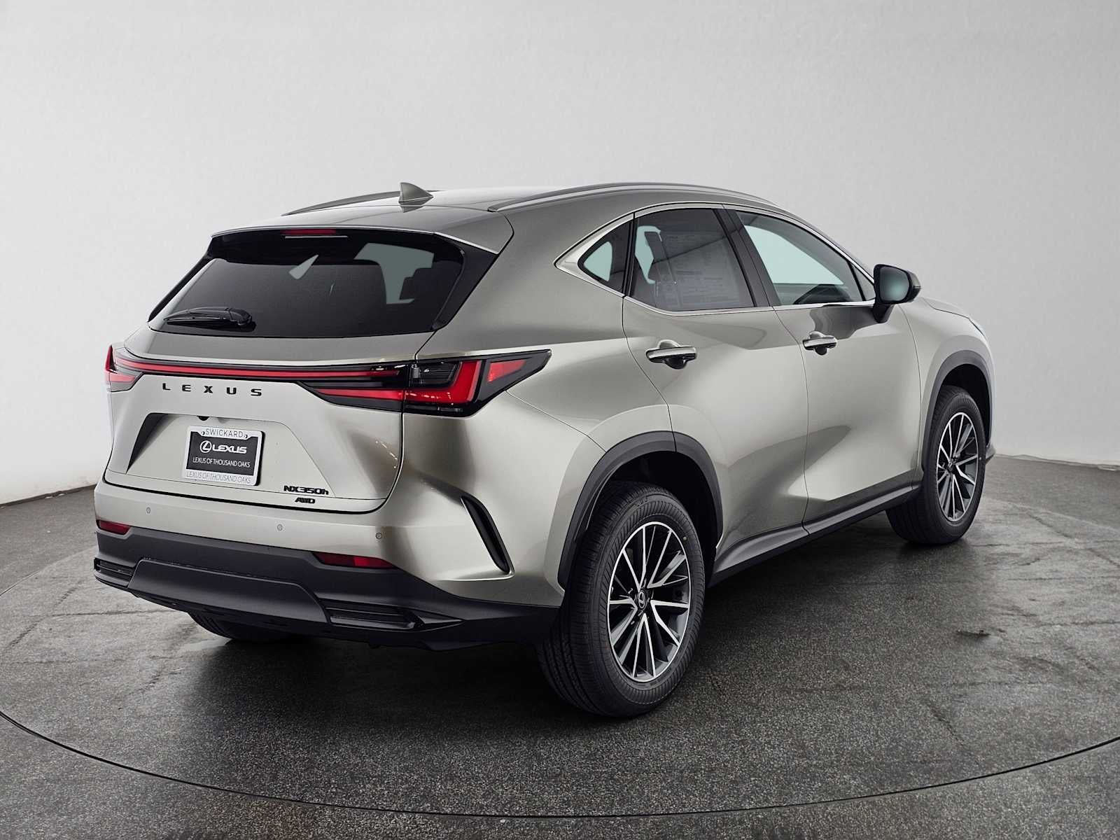 2026 Lexus NX 350h PREMIUM
