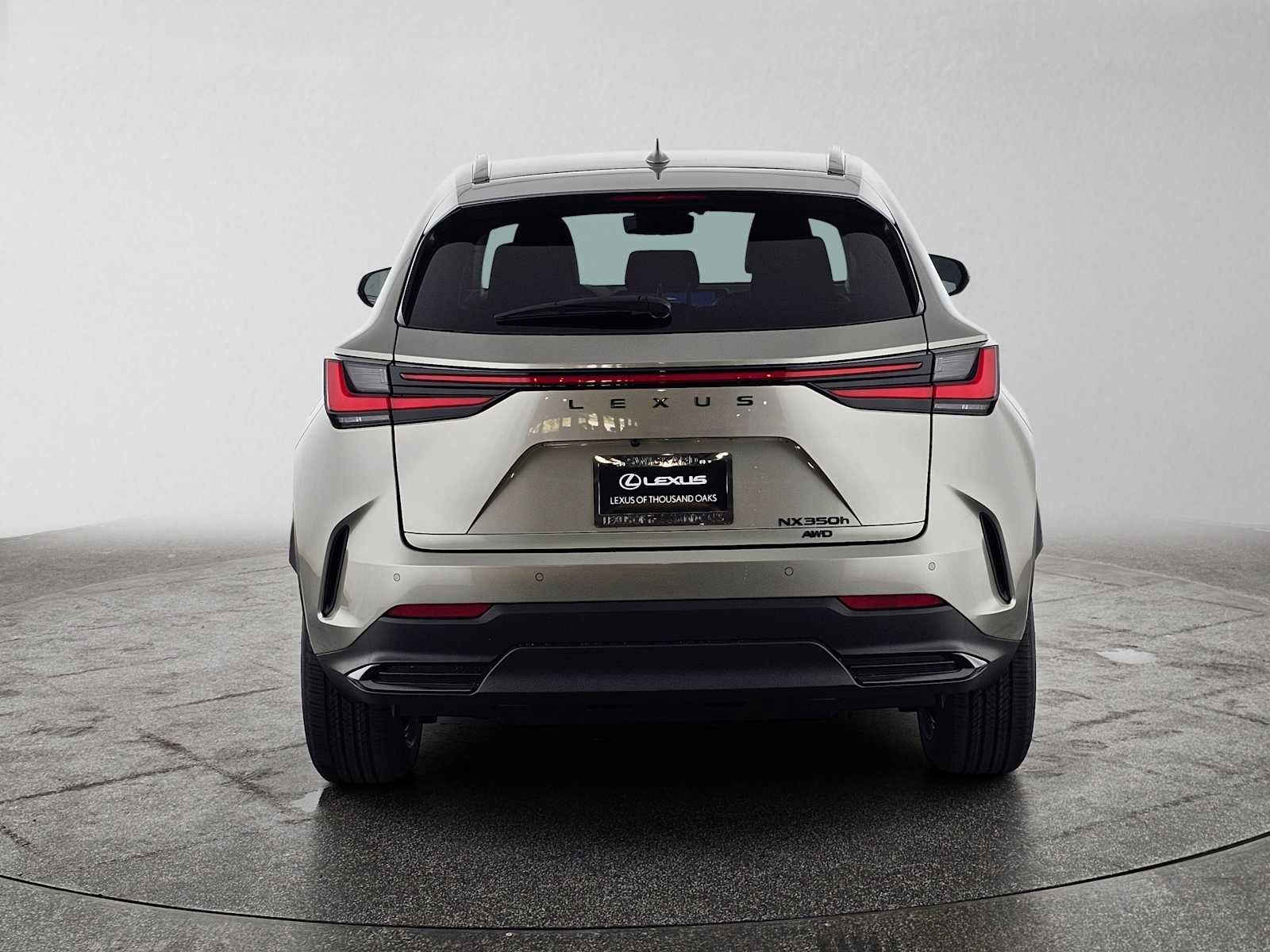 2026 Lexus NX 350h PREMIUM