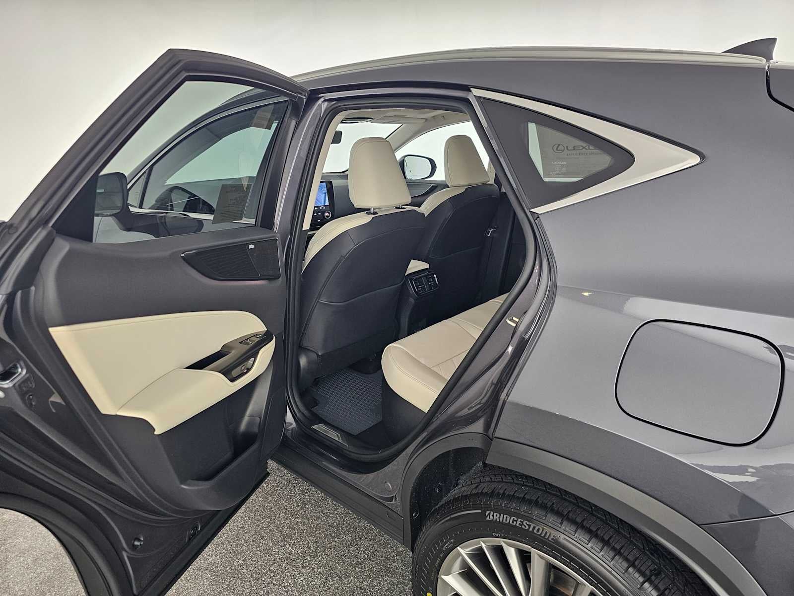 2026 Lexus NX 350h LUXURY AWD