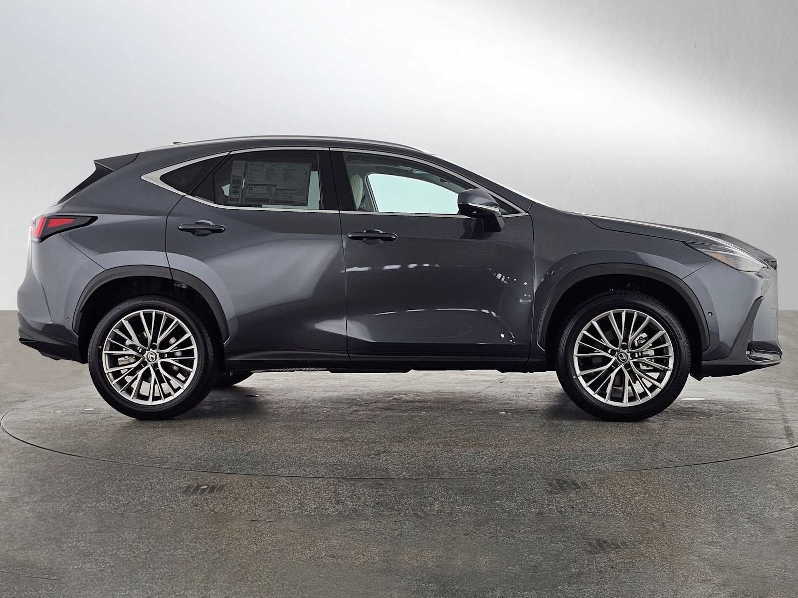 2026 Lexus NX 350h LUXURY AWD