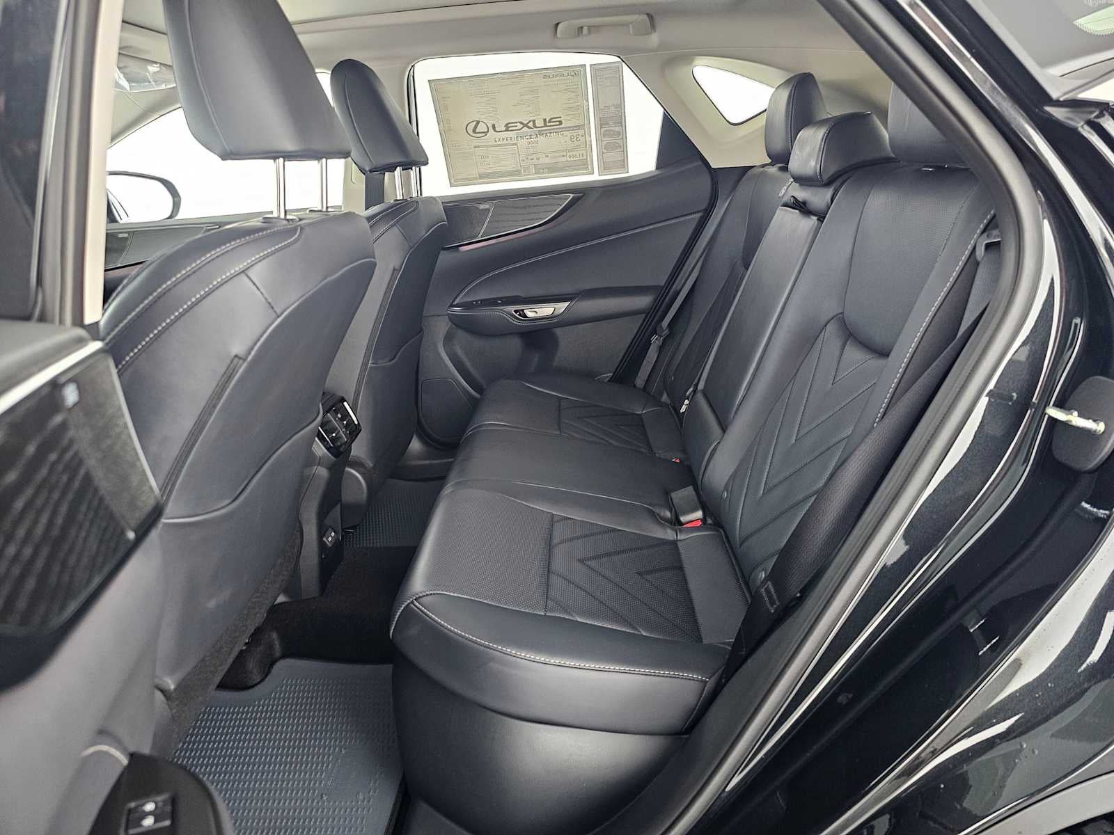 2026 Lexus NX 350h LUXURY AWD