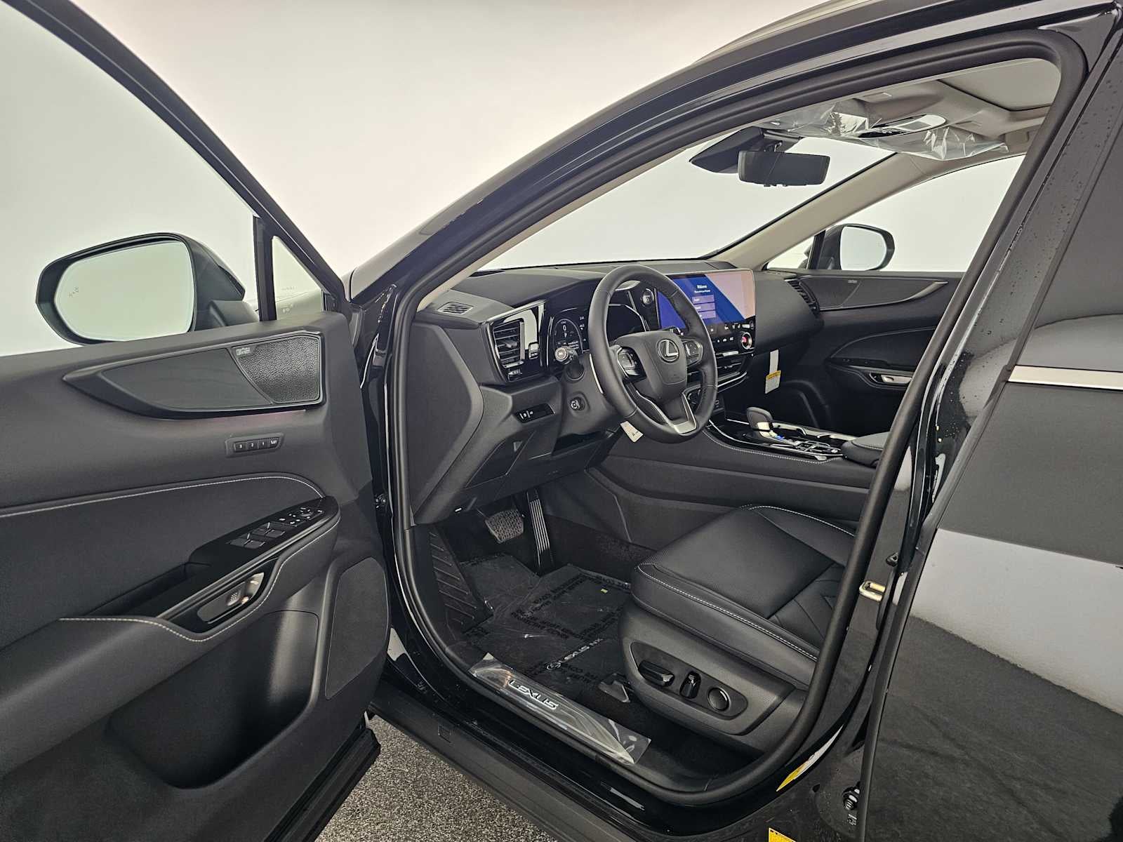 2026 Lexus NX 350h LUXURY AWD