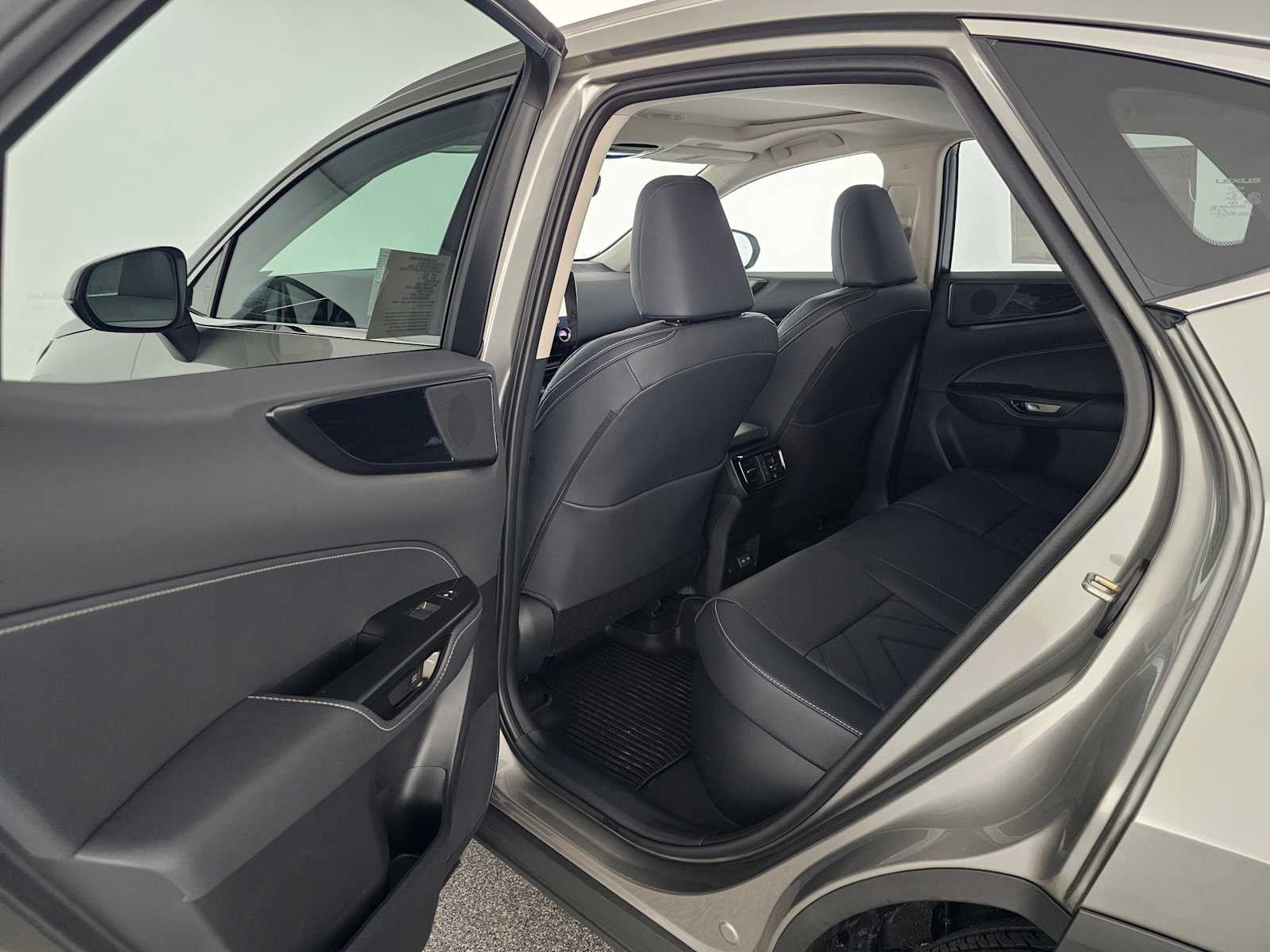 2026 Lexus NX 450h PREMIUM PLUS AWD