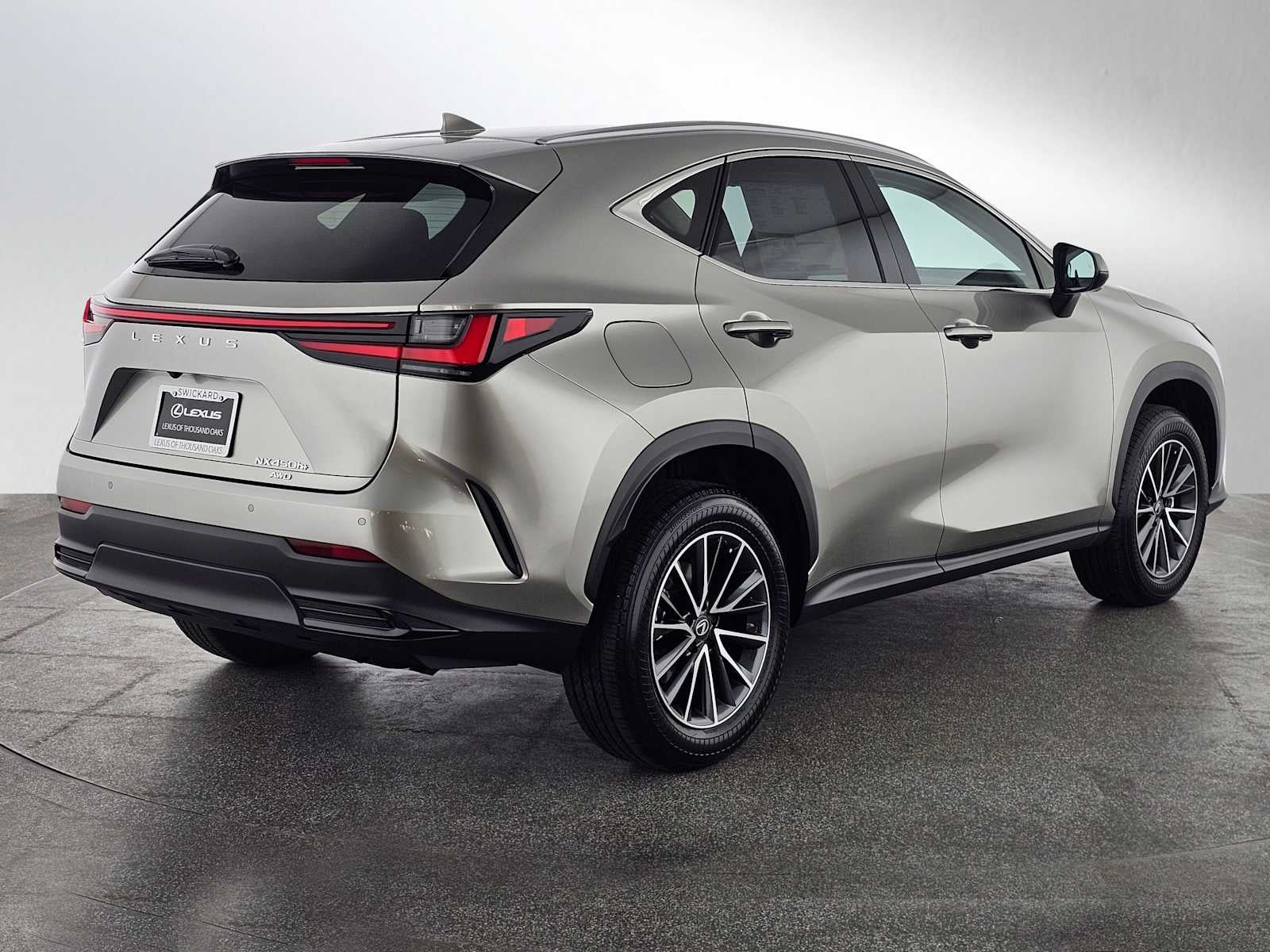 2026 Lexus NX 450h PREMIUM PLUS AWD