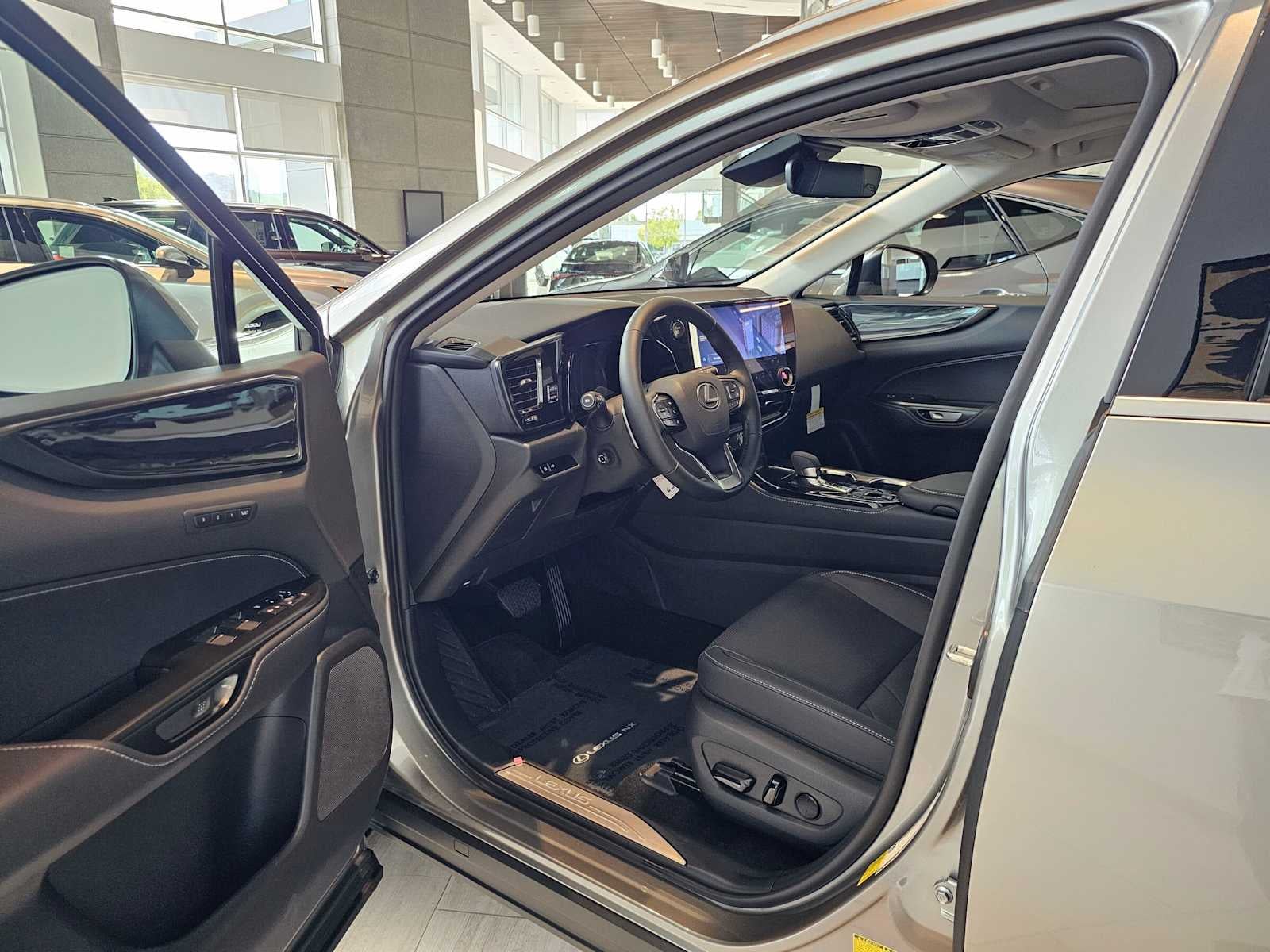 2026 Lexus NX 450h PREMIUM PLUS AWD