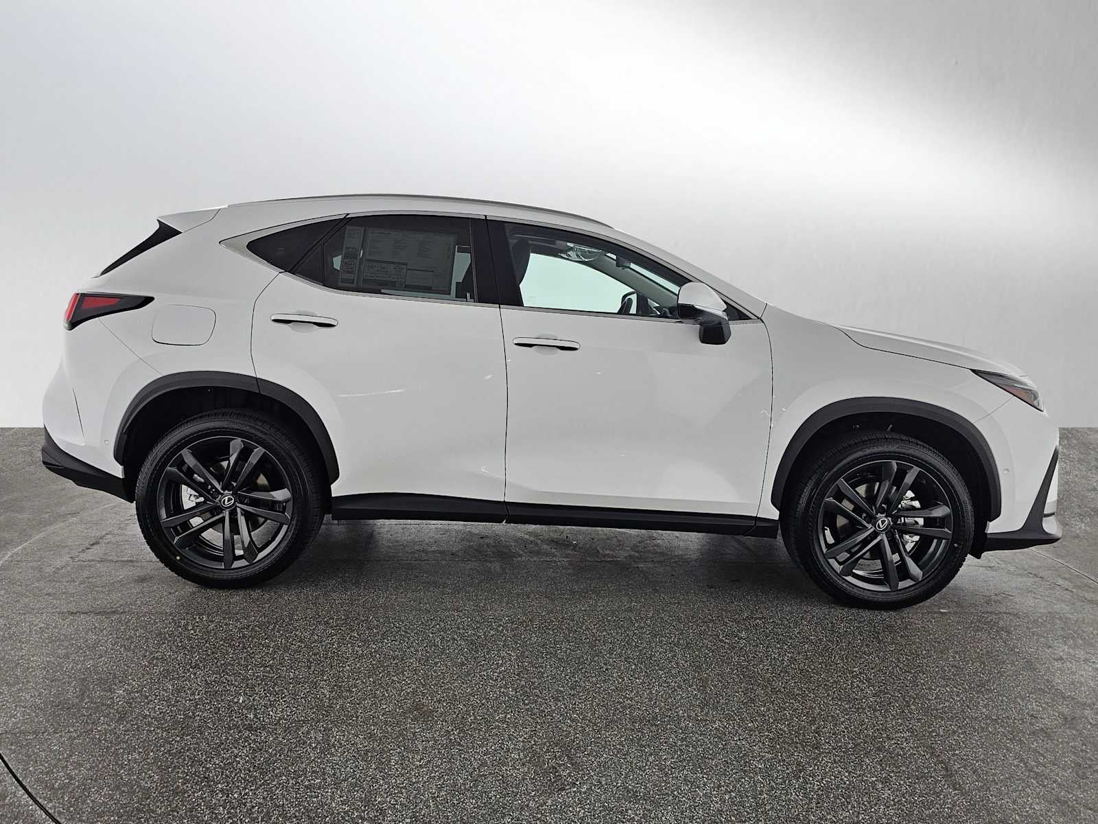 2026 Lexus NX 450h PLUS LUXURY AWD
