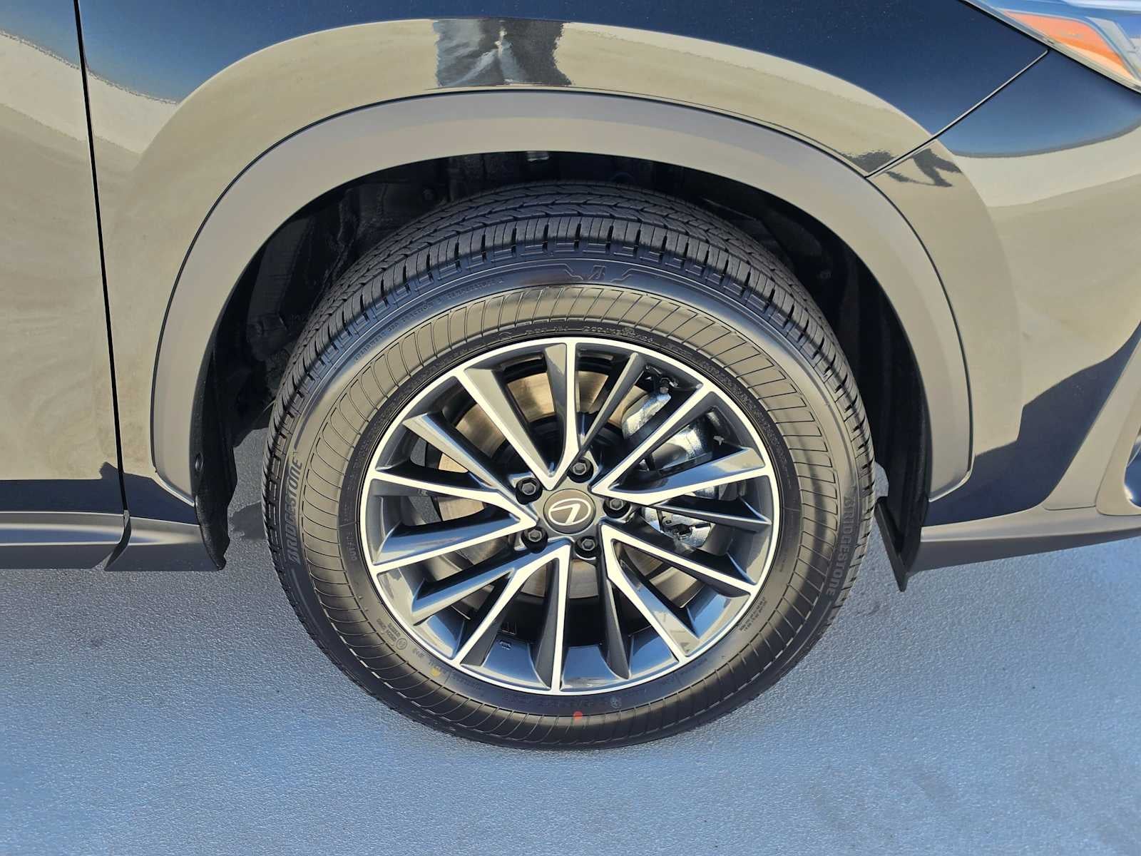 2026 Lexus NX 450h PREMIUM PLUS AWD