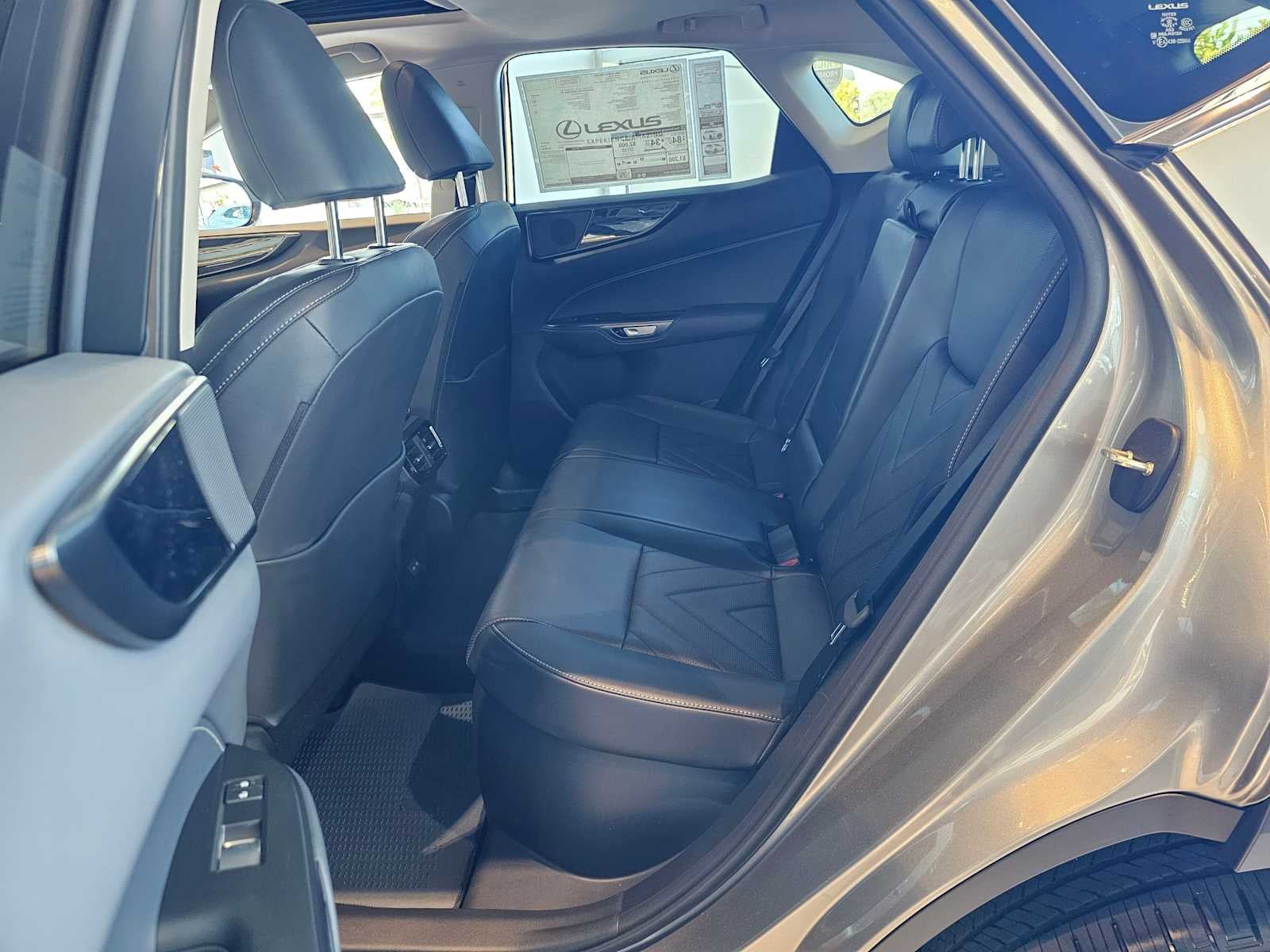 2026 Lexus NX 450h PREMIUM PLUS AWD