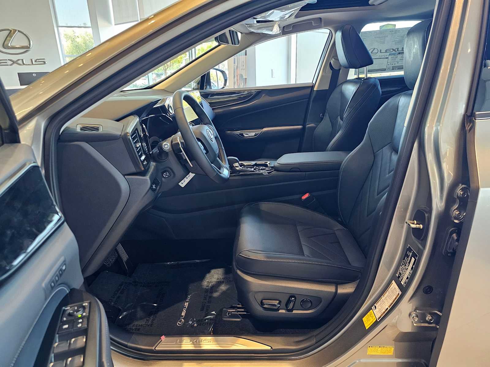2026 Lexus NX 450h PREMIUM PLUS AWD
